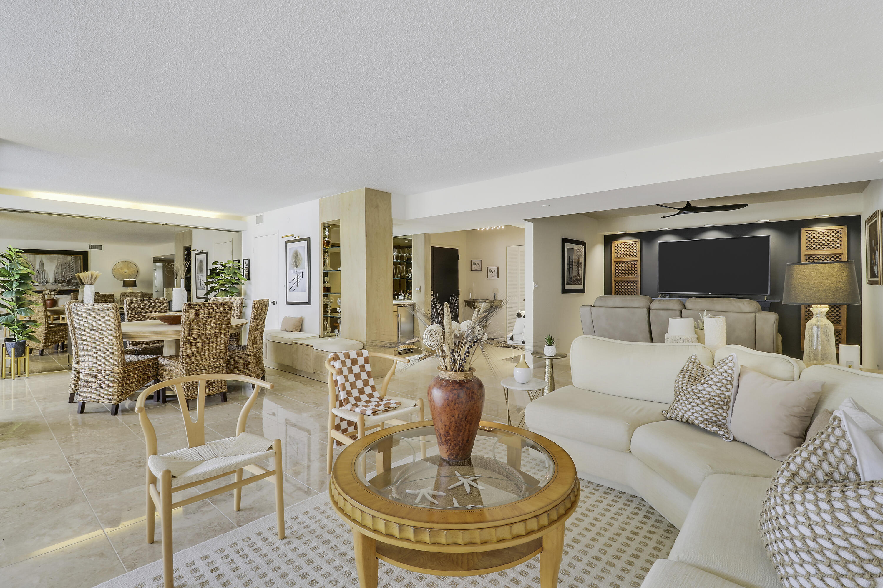 1155 Hillsboro Mile #403, Hillsboro Beach FL 33062