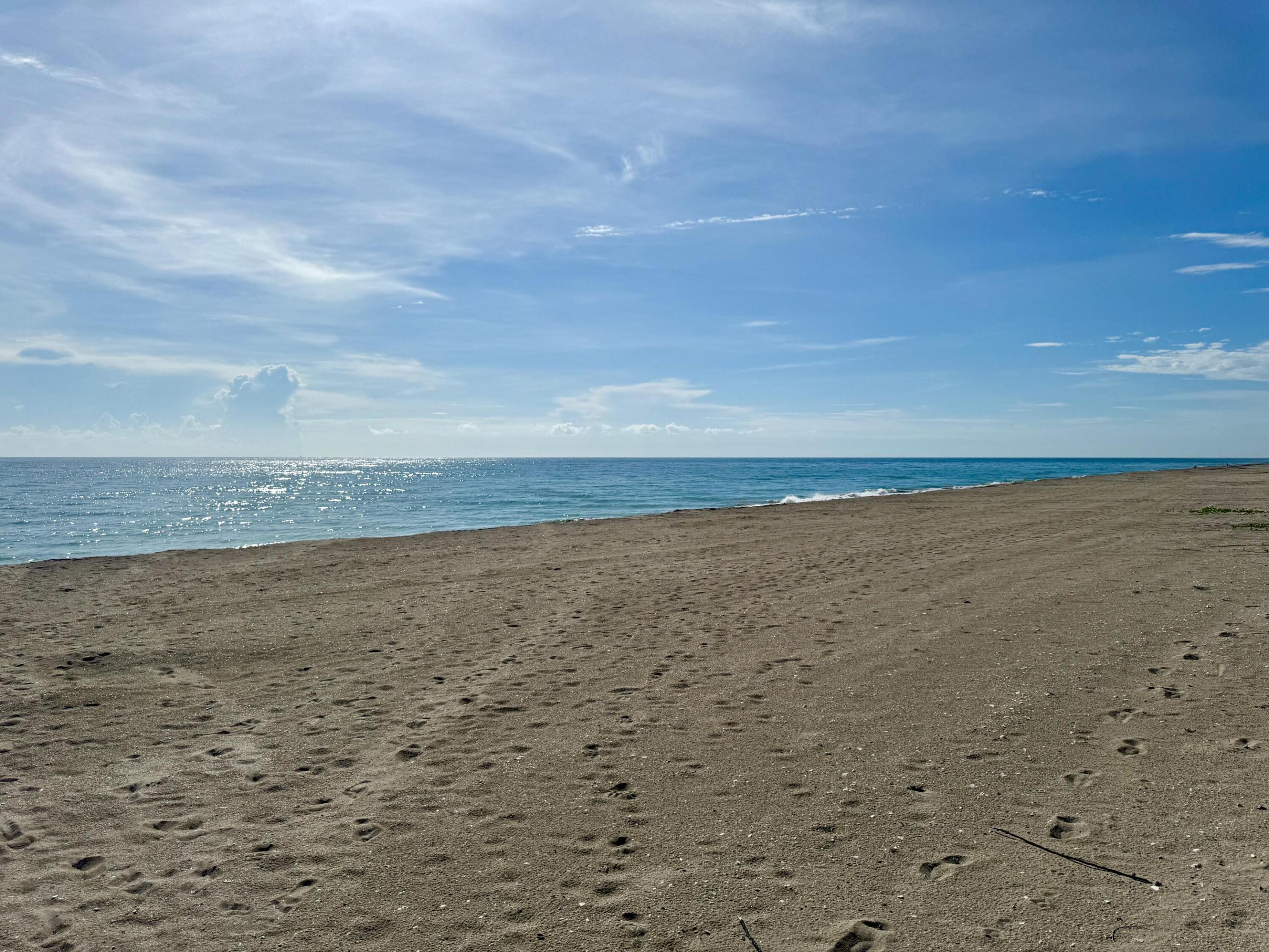 2355 NE OCEAN BLVD #1-22B, Hutchinson Island FL 34957