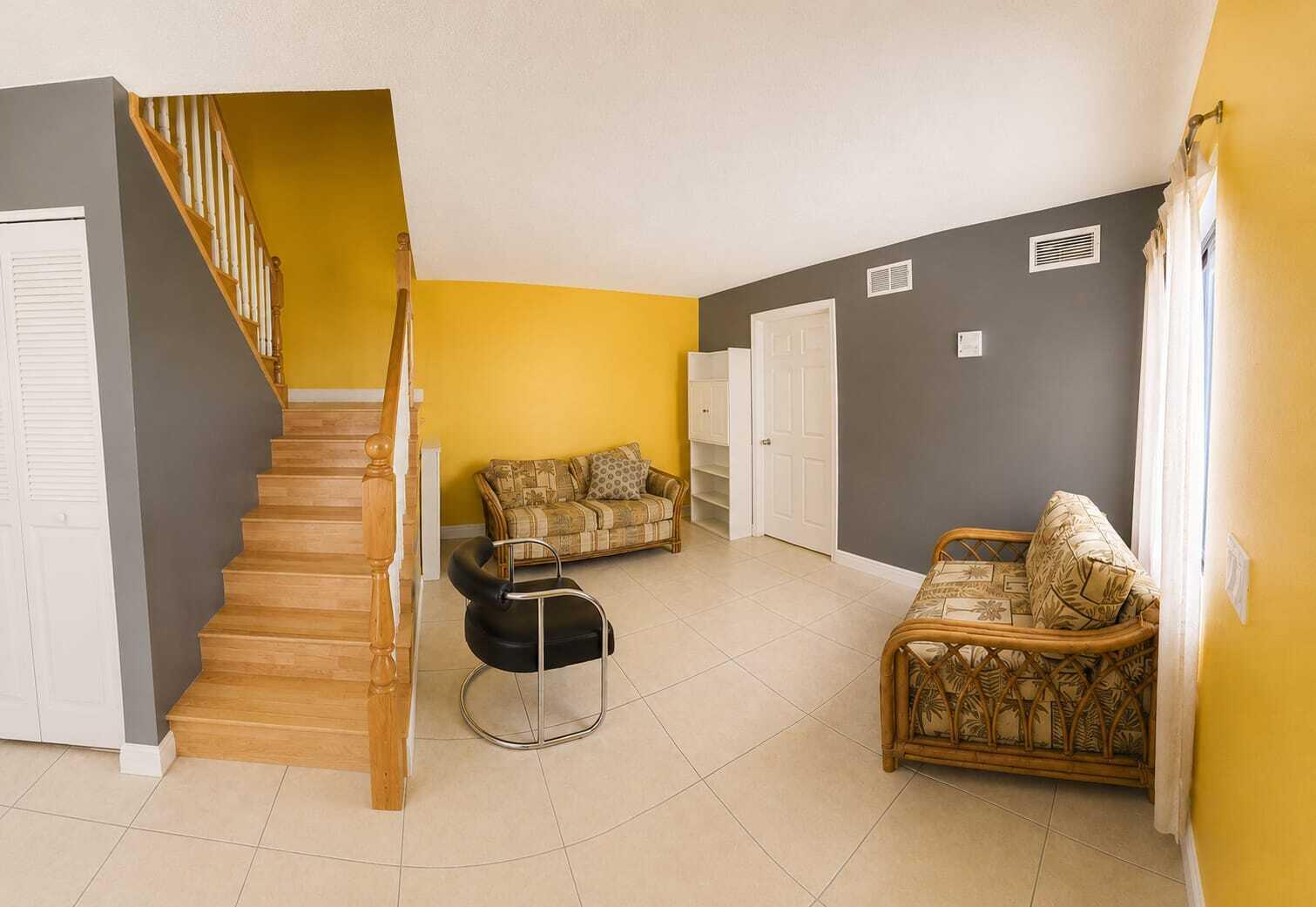 219 LAKE ARBOR #219, Palm Springs FL 33461