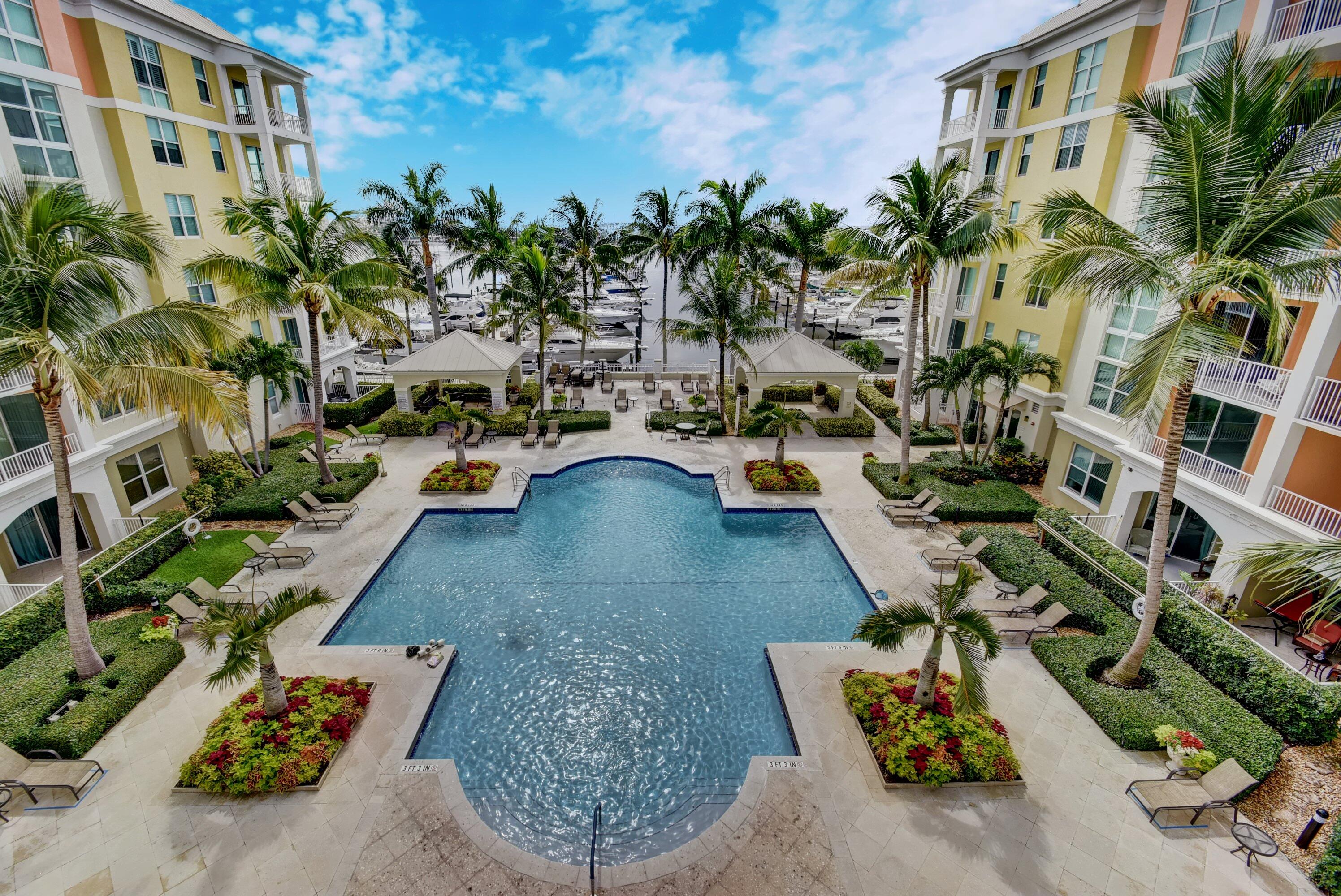 804 E Windward #211, Lantana FL 33462