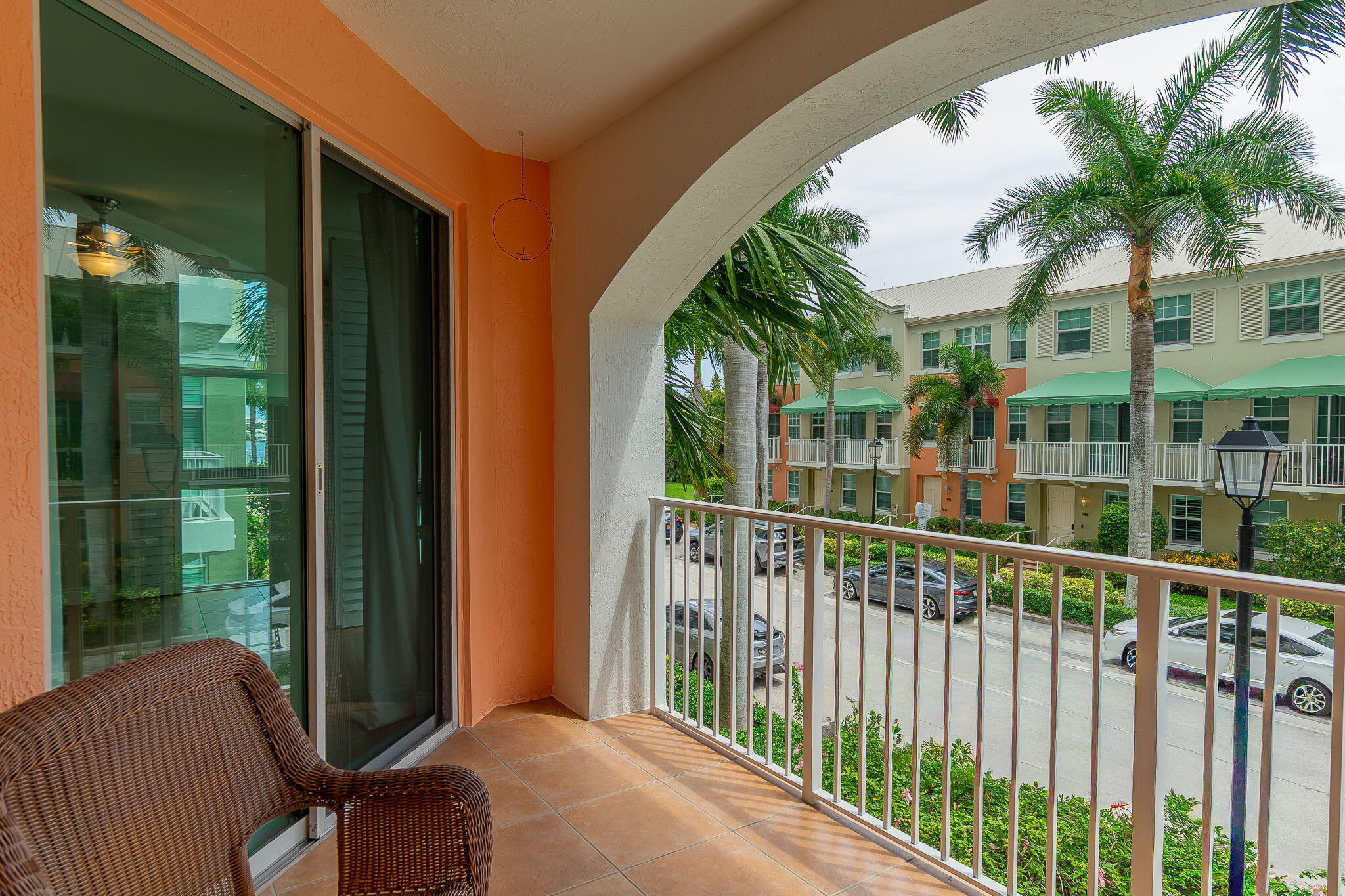 804 E Windward #211, Lantana FL 33462