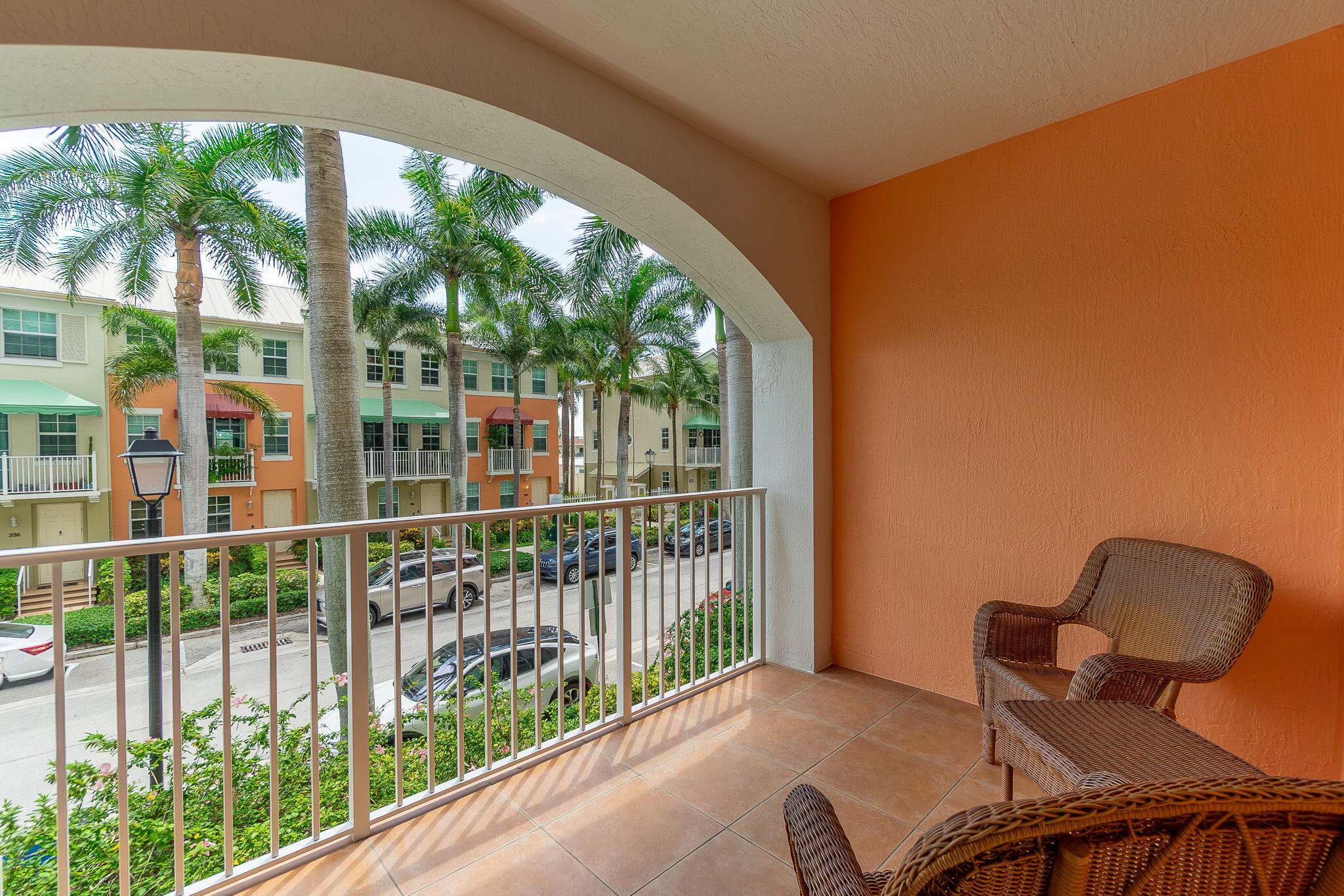 804 E Windward #211, Lantana FL 33462