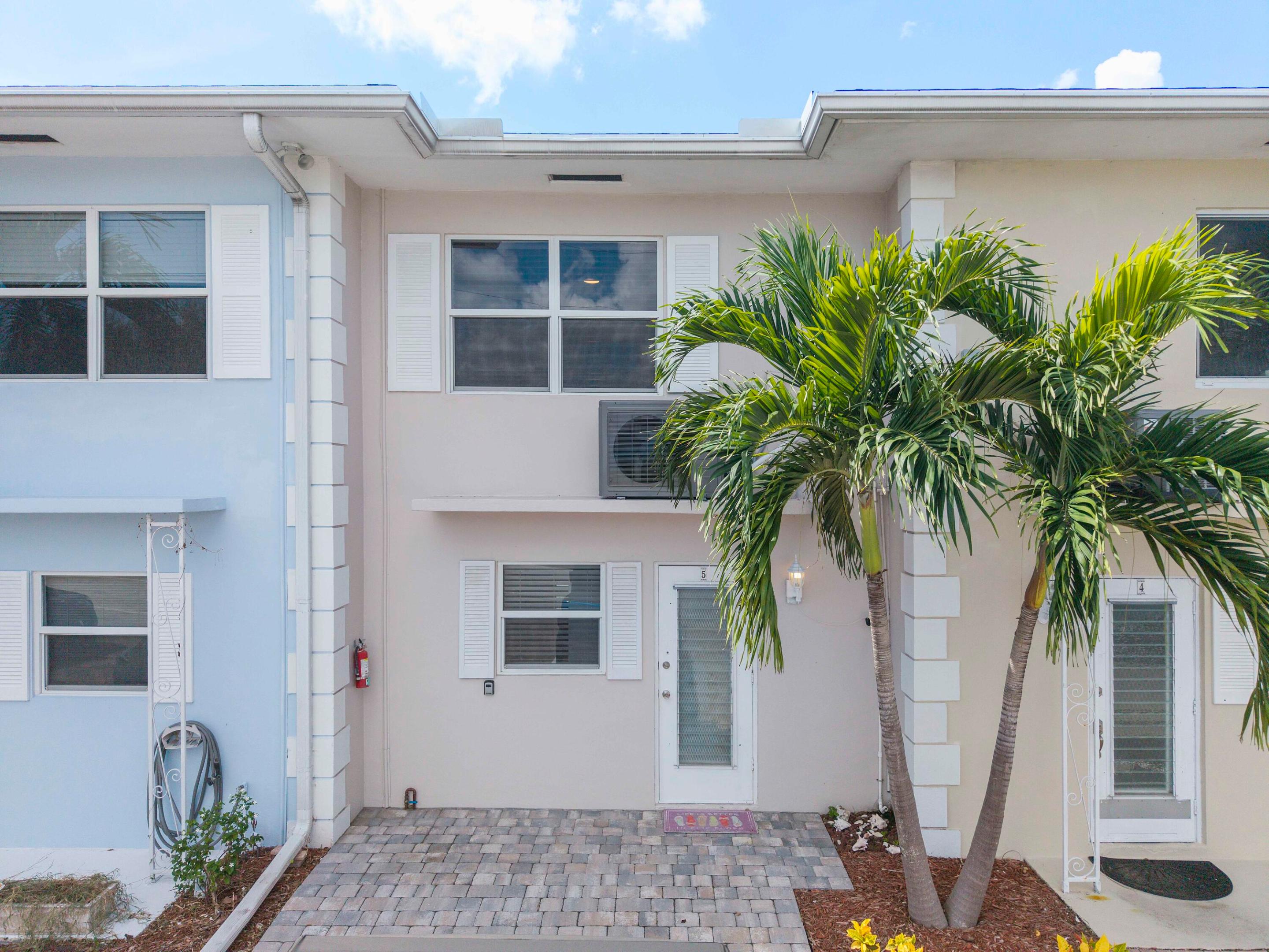 2500 NE 36TH #5, Lighthouse Point FL 33064