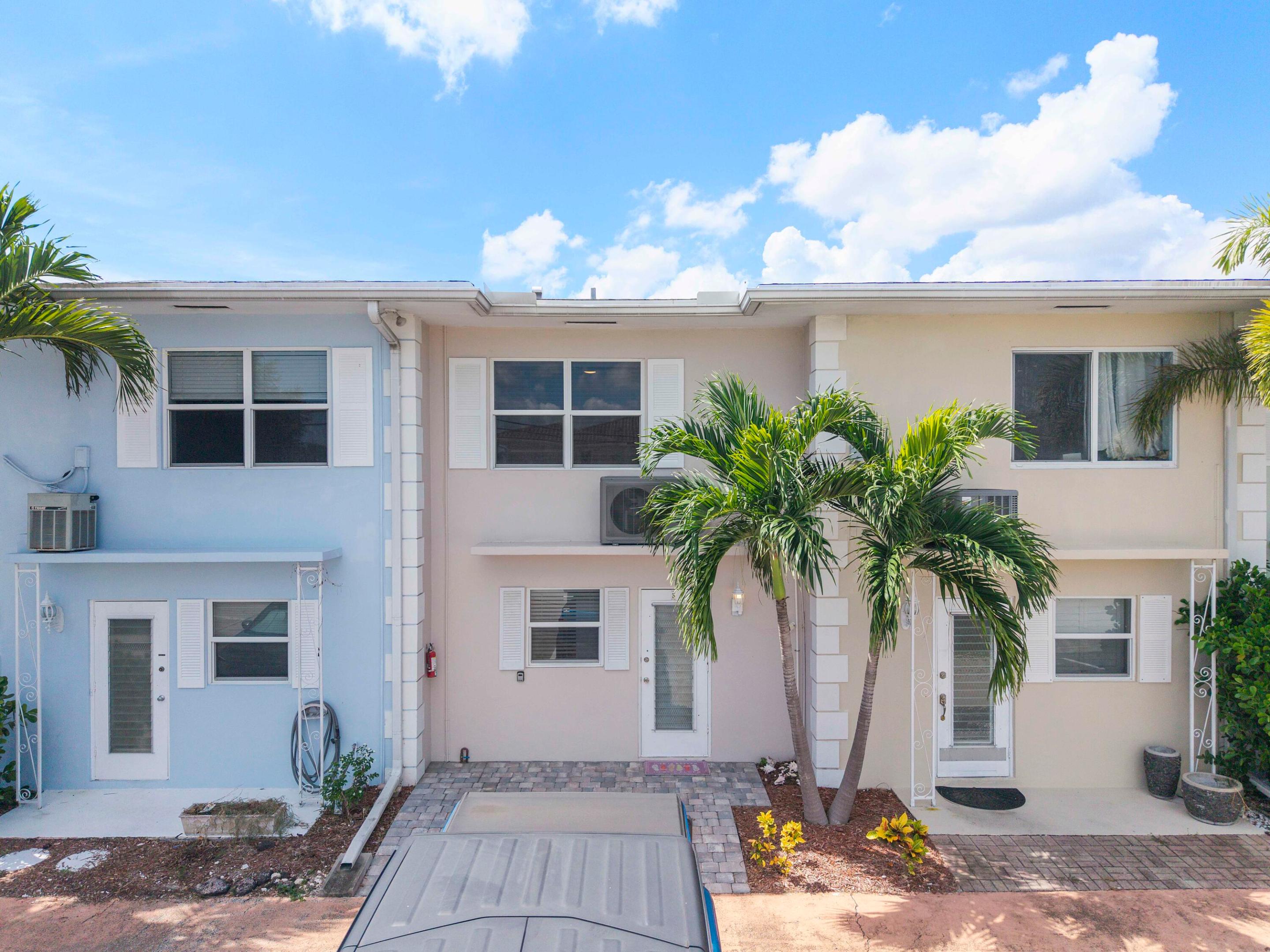 2500 NE 36TH #5, Lighthouse Point FL 33064