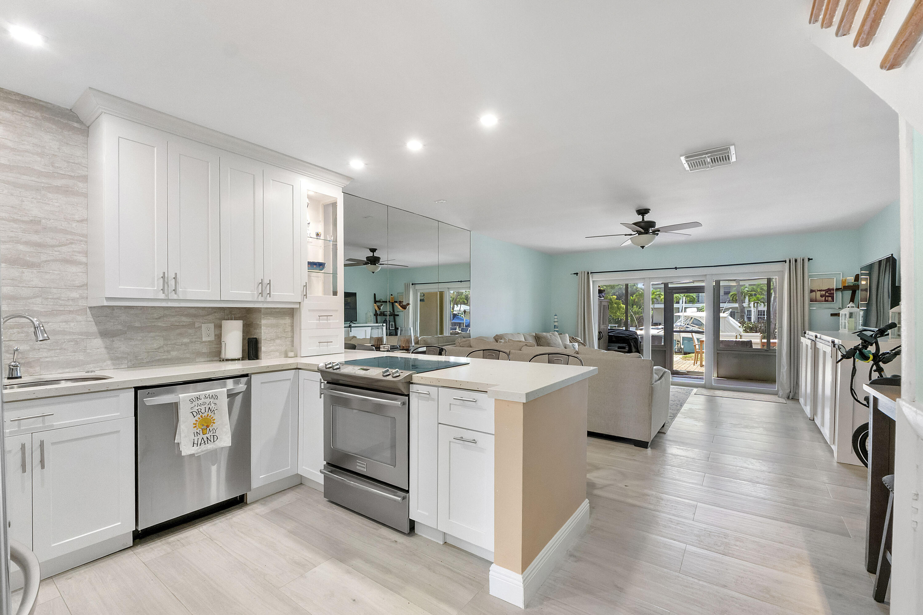 2500 NE 36TH #5, Lighthouse Point FL 33064
