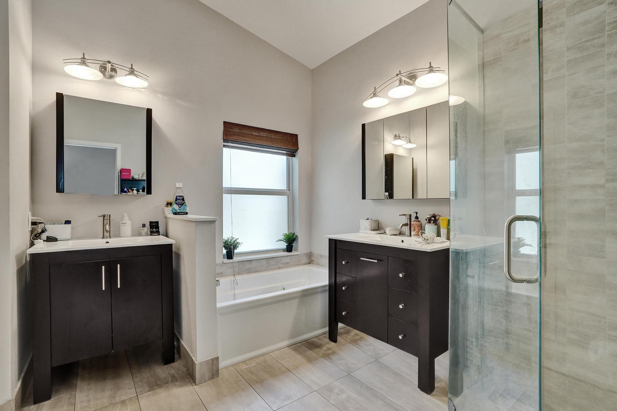 3932 NW 62nd, Coconut Creek FL 33073