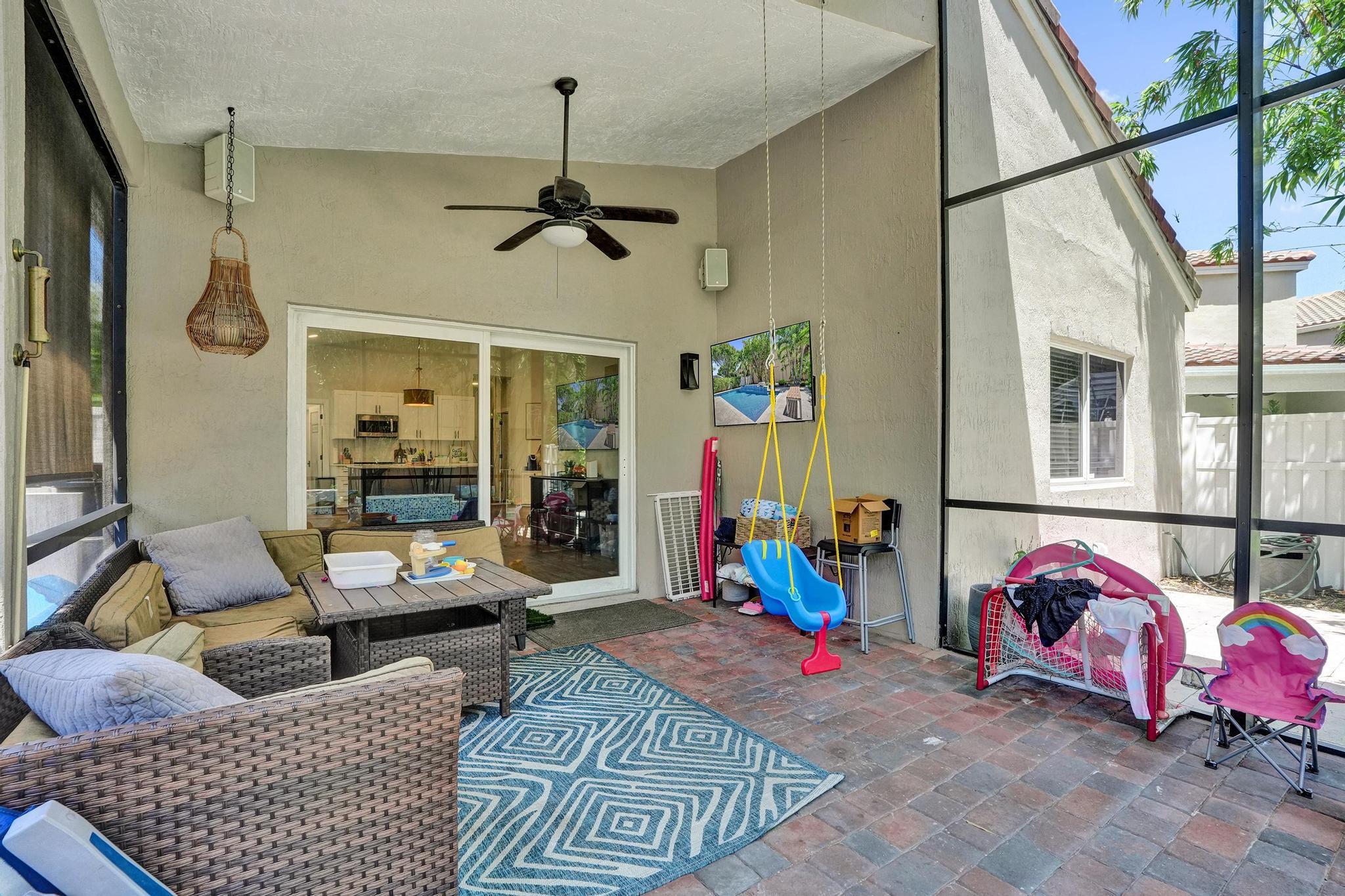 3932 NW 62nd, Coconut Creek FL 33073