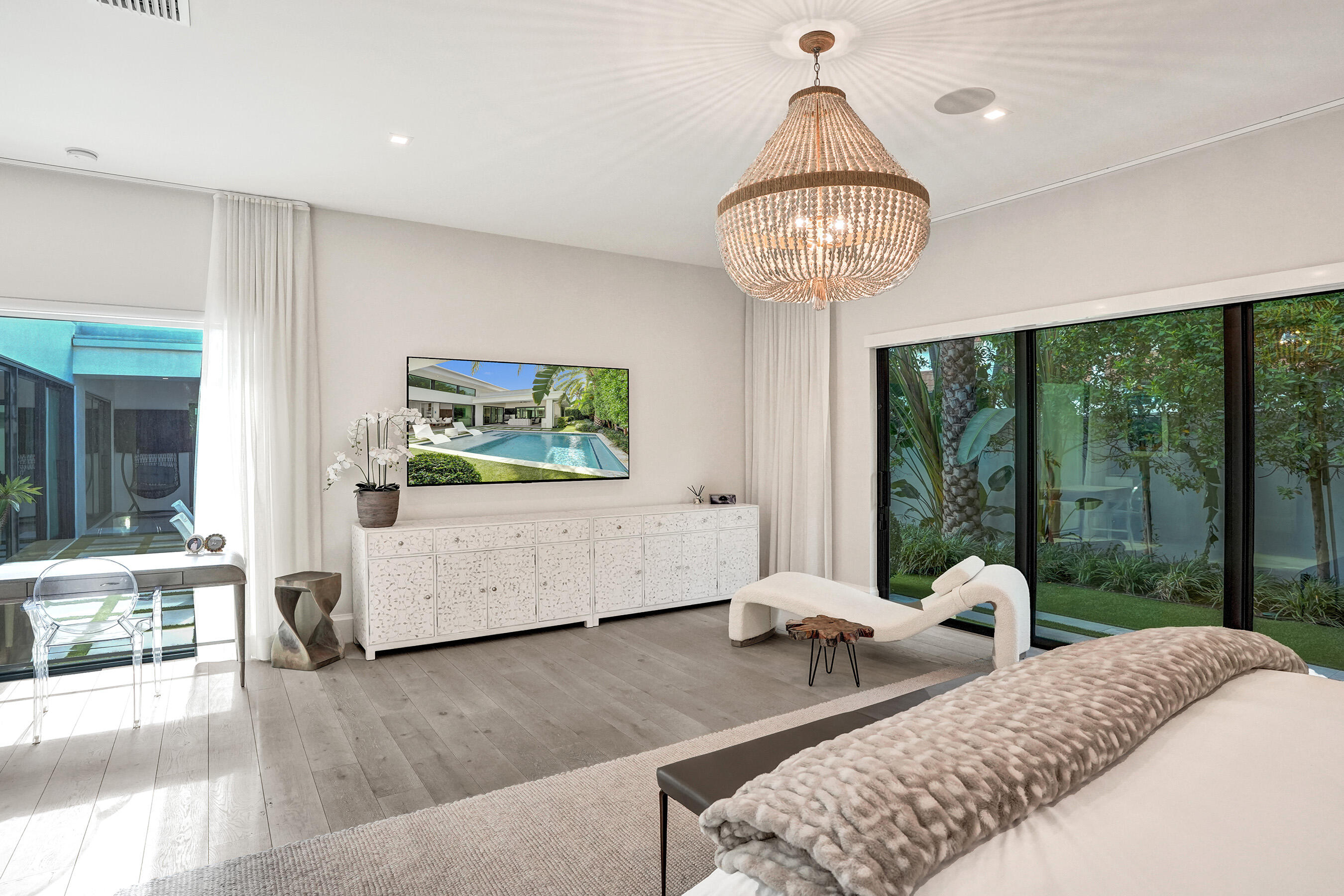 7 Tahoe, Sea Ranch Lakes FL 33308