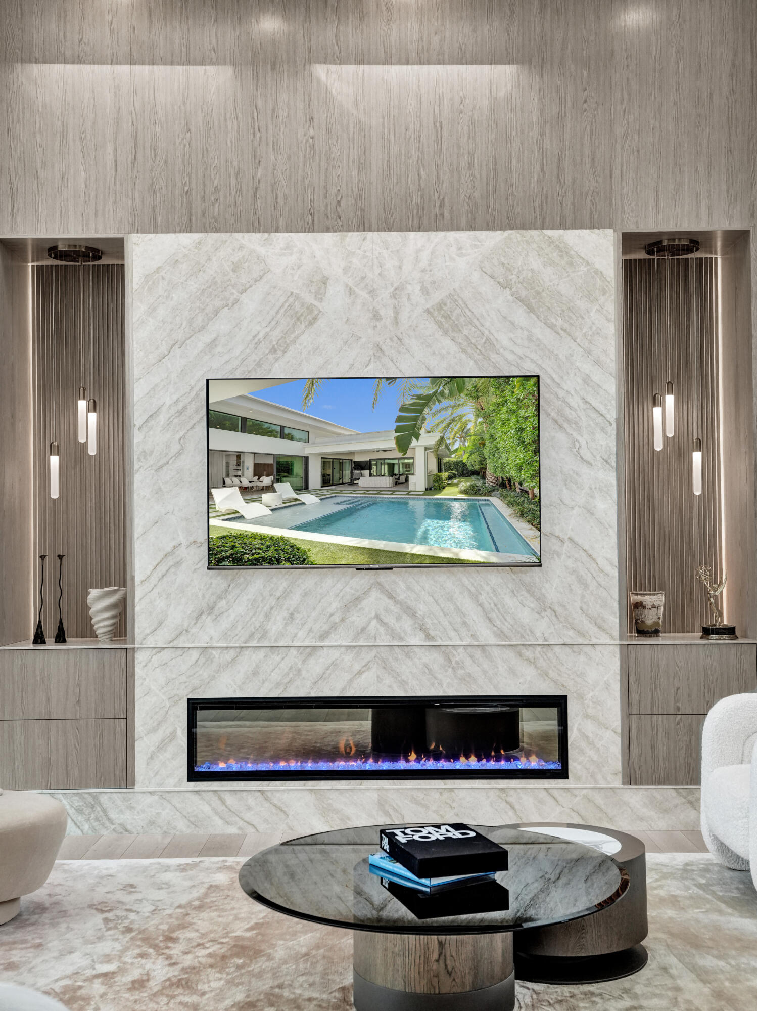 7 Tahoe, Sea Ranch Lakes FL 33308