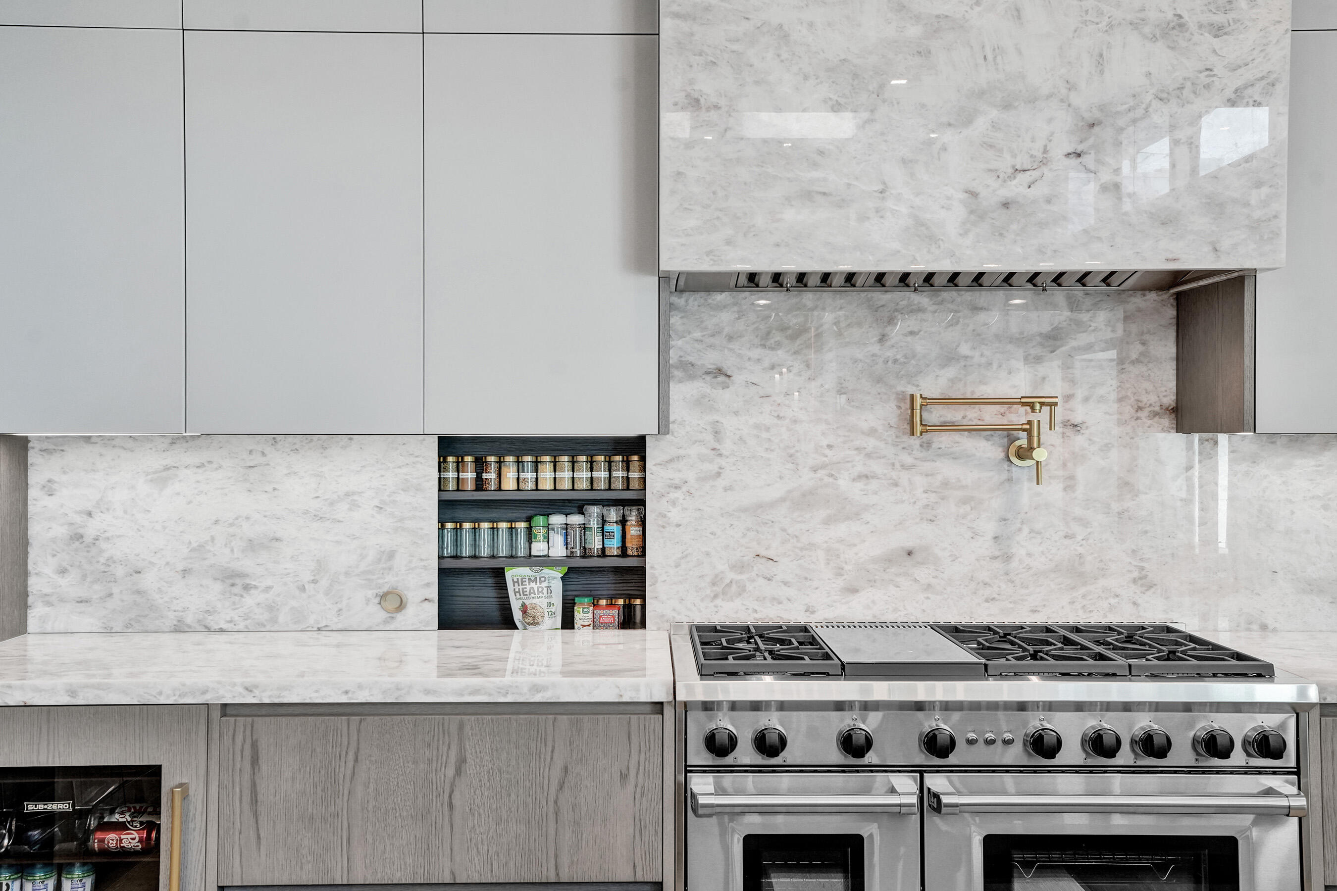 7 Tahoe, Sea Ranch Lakes FL 33308