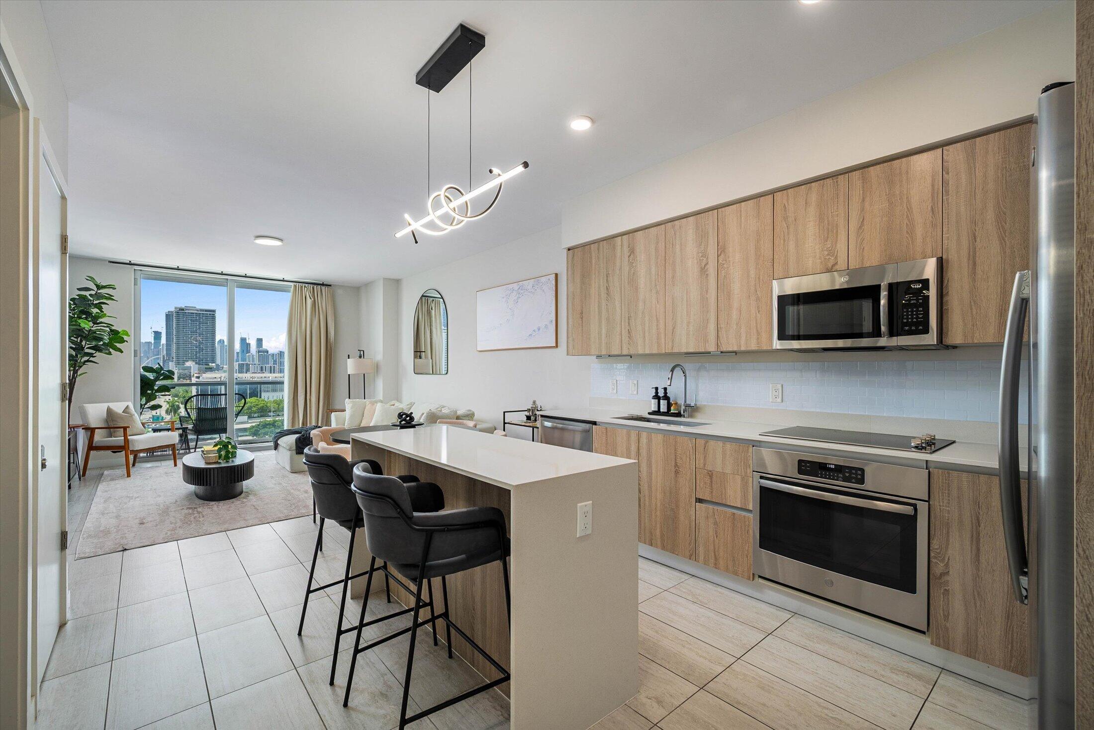 3900 Biscayne #S-910, Miami FL 33137