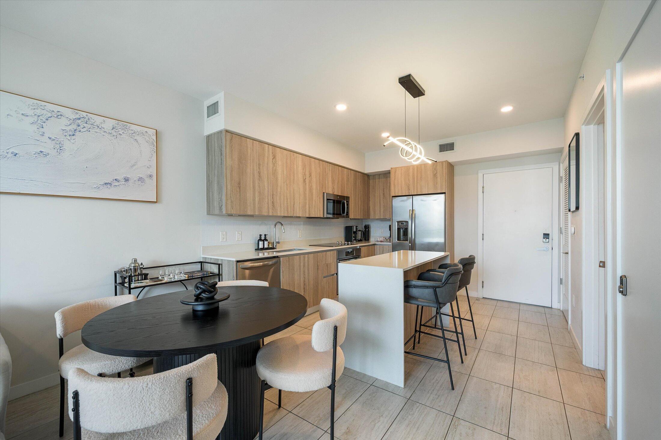 3900 Biscayne #S-910, Miami FL 33137
