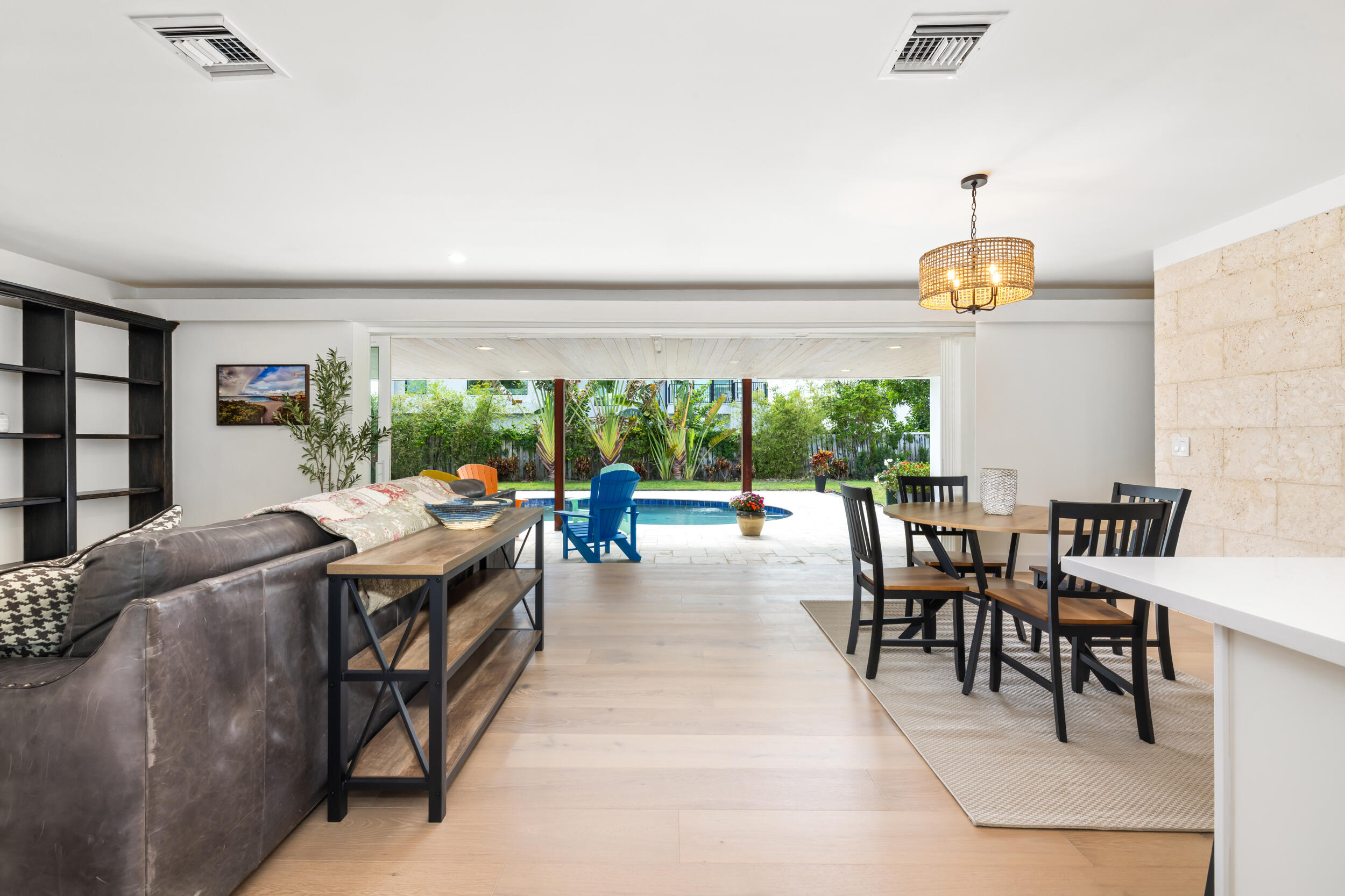 461 Apollo, Juno Beach FL 33408