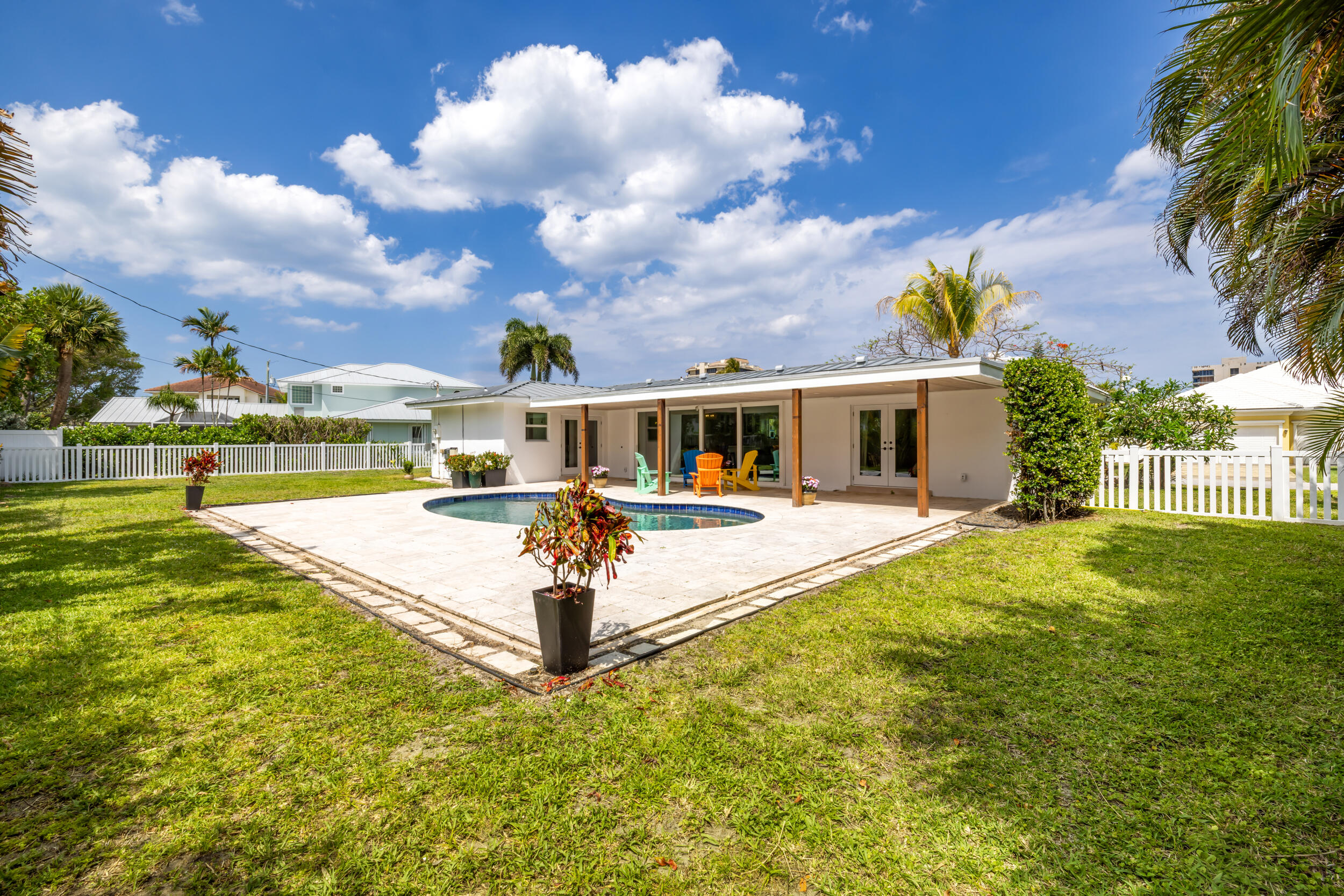 461 Apollo, Juno Beach FL 33408