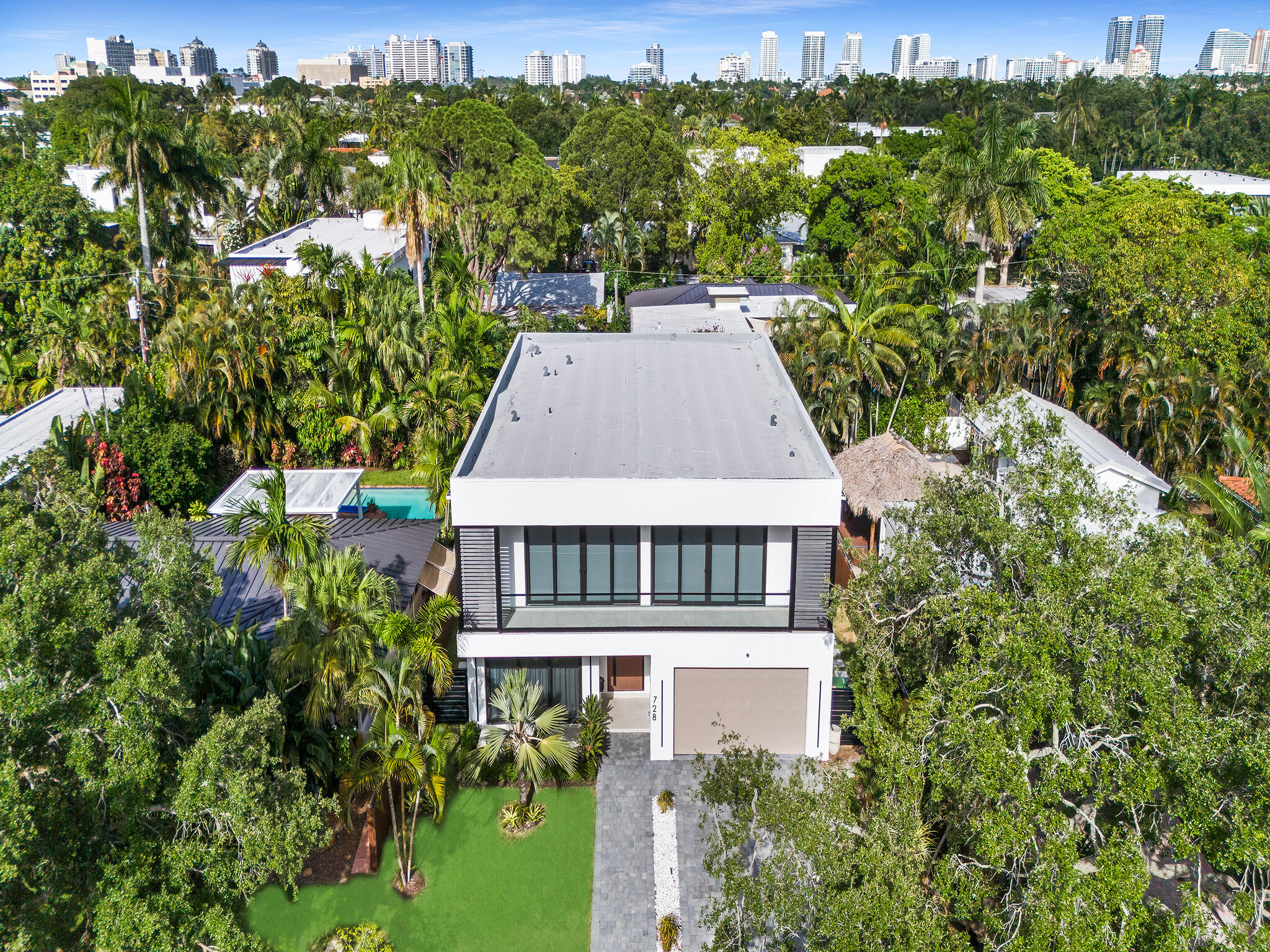728 NE 17th, Fort Lauderdale FL 33304