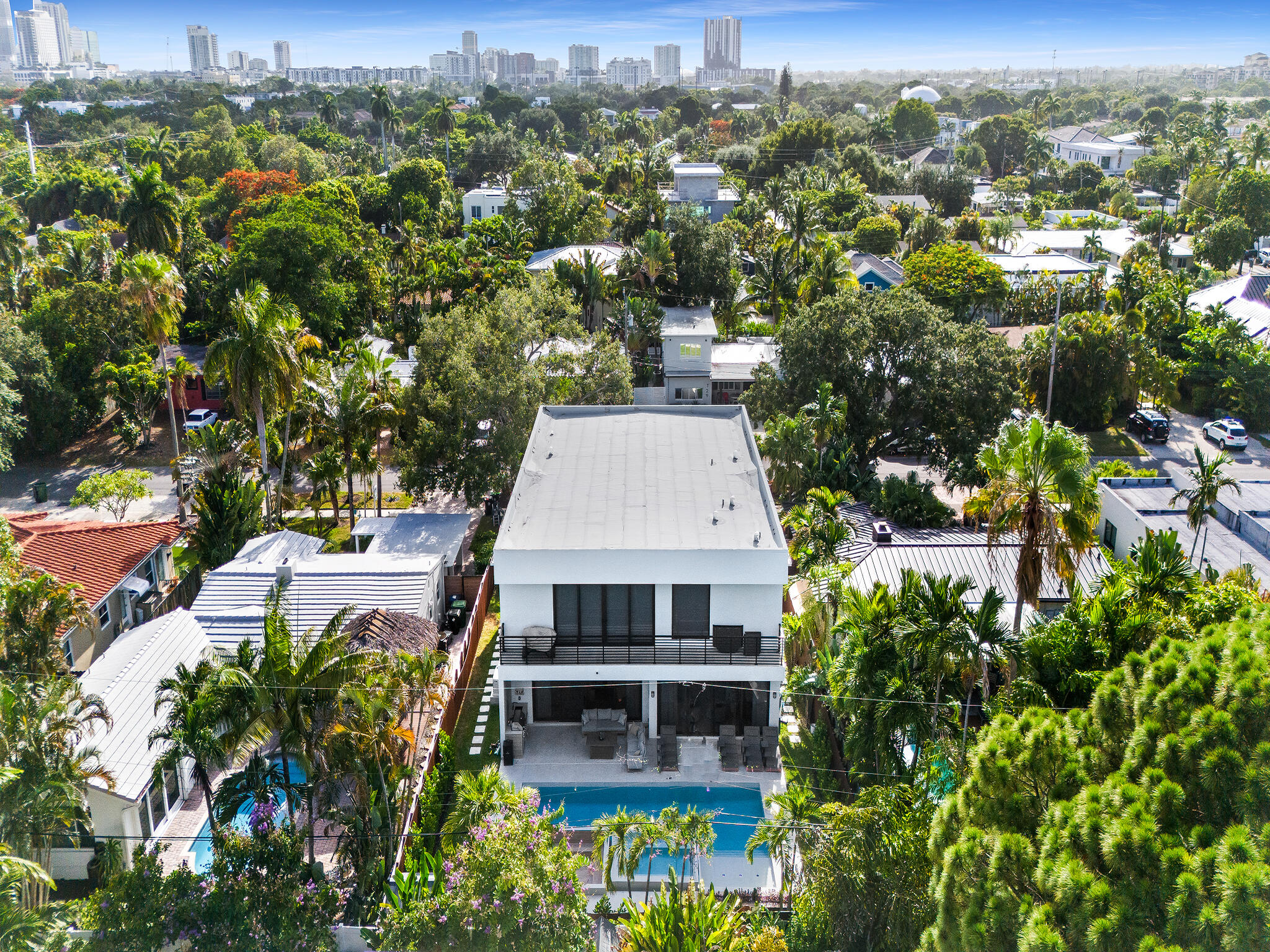 728 NE 17th, Fort Lauderdale FL 33304