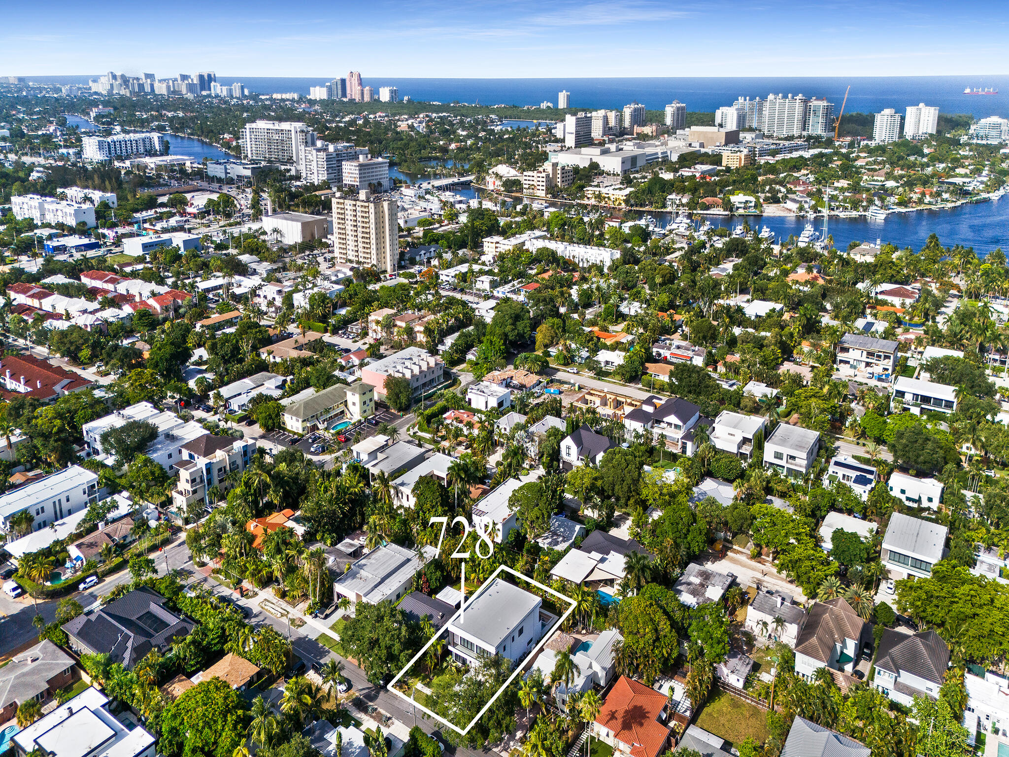 728 NE 17th, Fort Lauderdale FL 33304