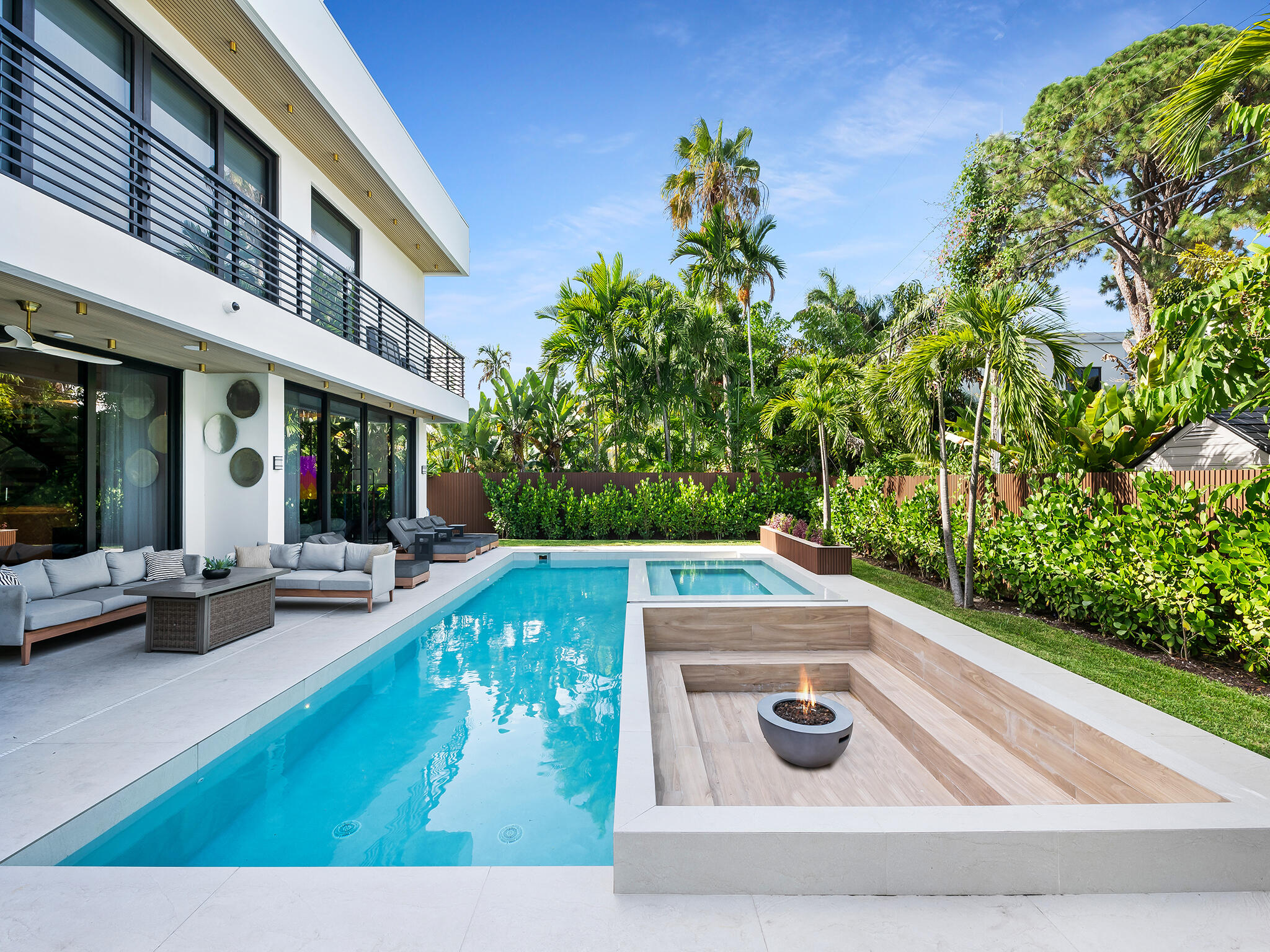 728 NE 17th, Fort Lauderdale FL 33304