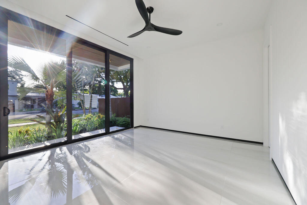728 NE 17th, Fort Lauderdale FL 33304