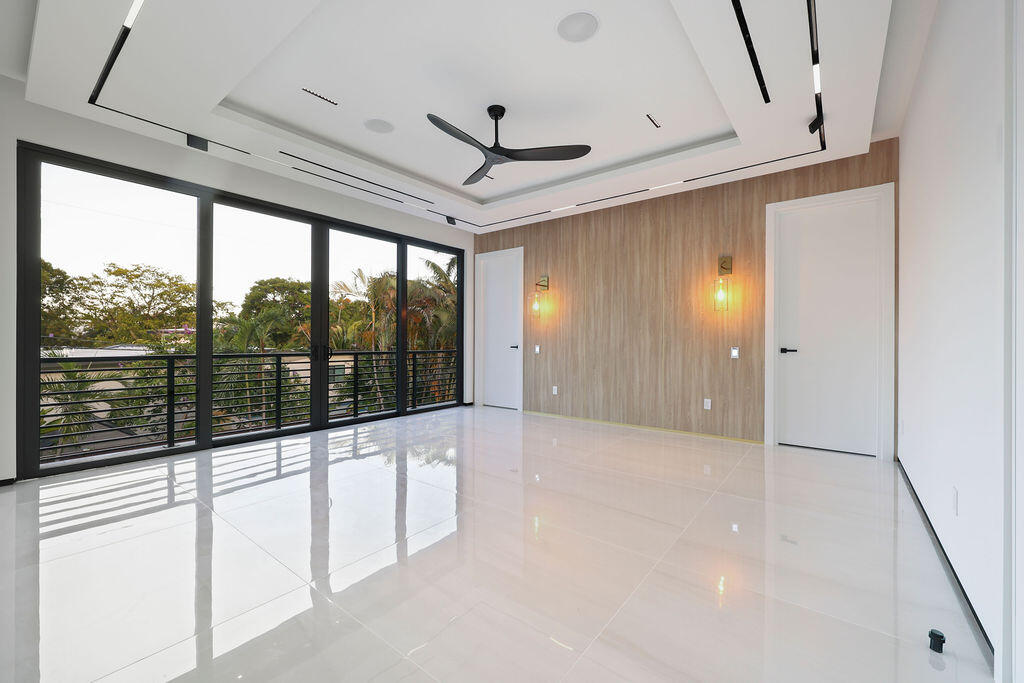 728 NE 17th, Fort Lauderdale FL 33304