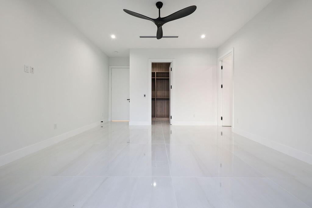728 NE 17th, Fort Lauderdale FL 33304
