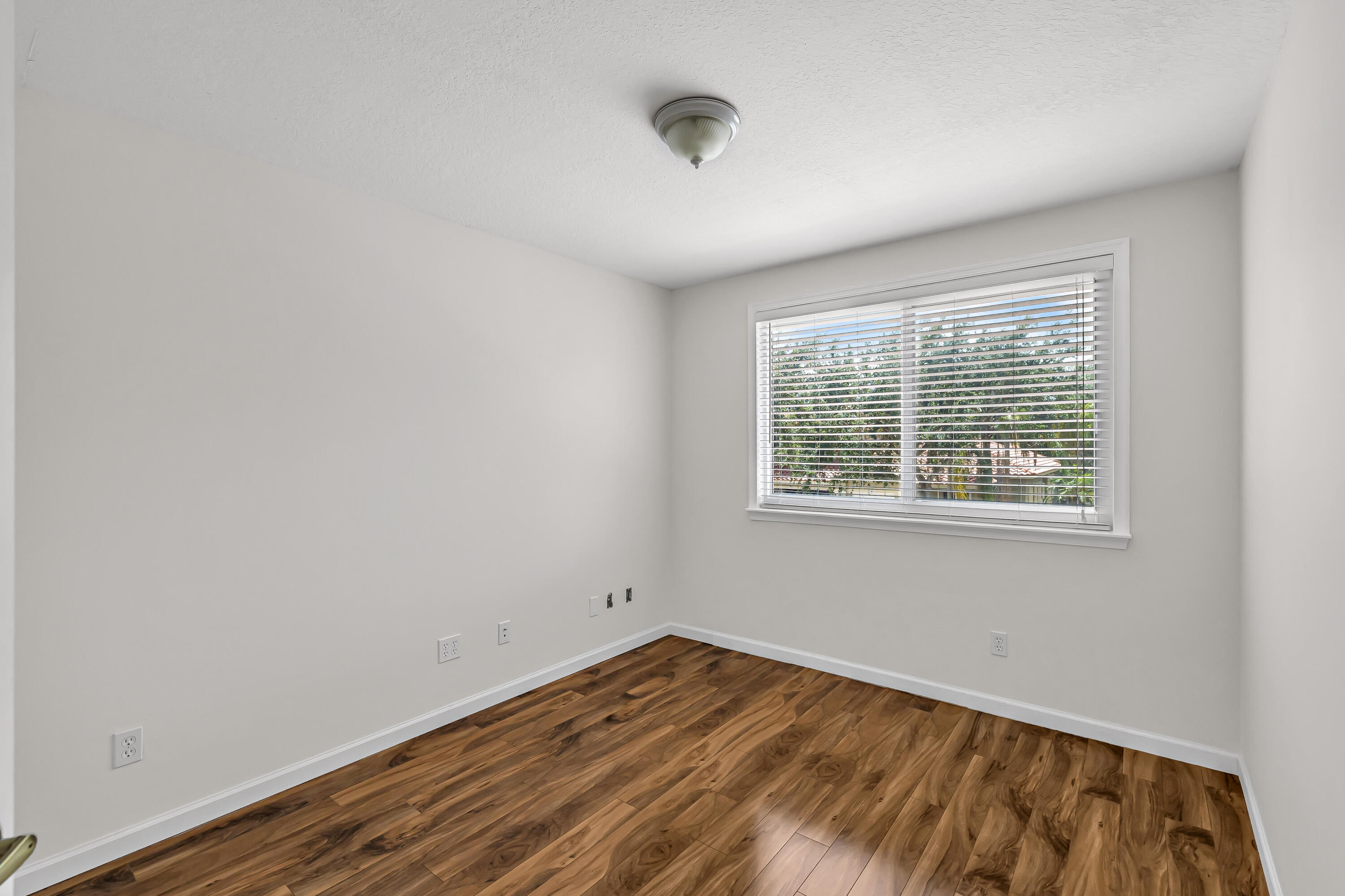 12571 NW 57th, Coral Springs FL 33076
