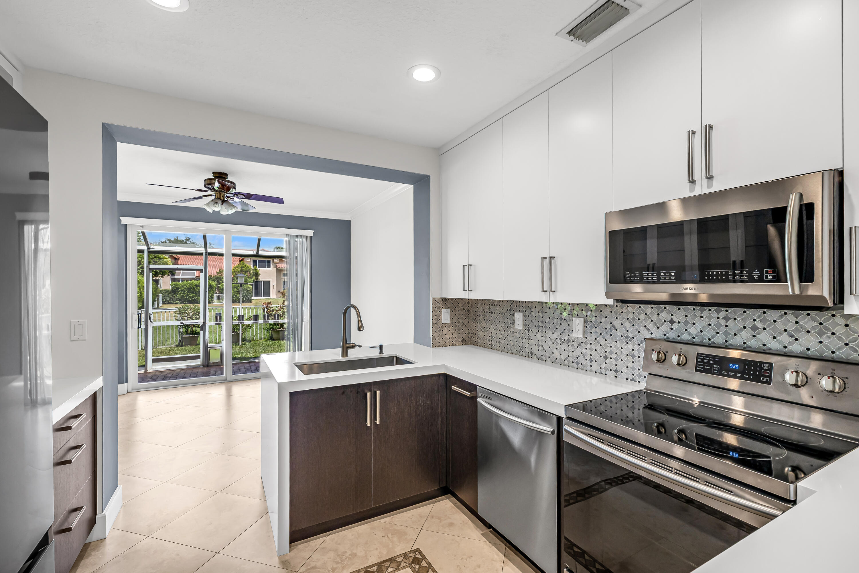 12571 NW 57th, Coral Springs FL 33076