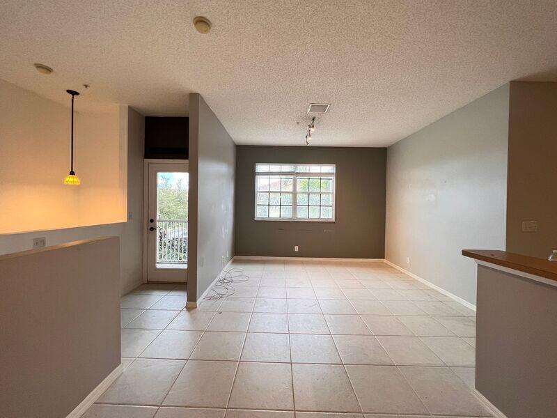 117 Lighthouse #J, Tequesta FL 33469