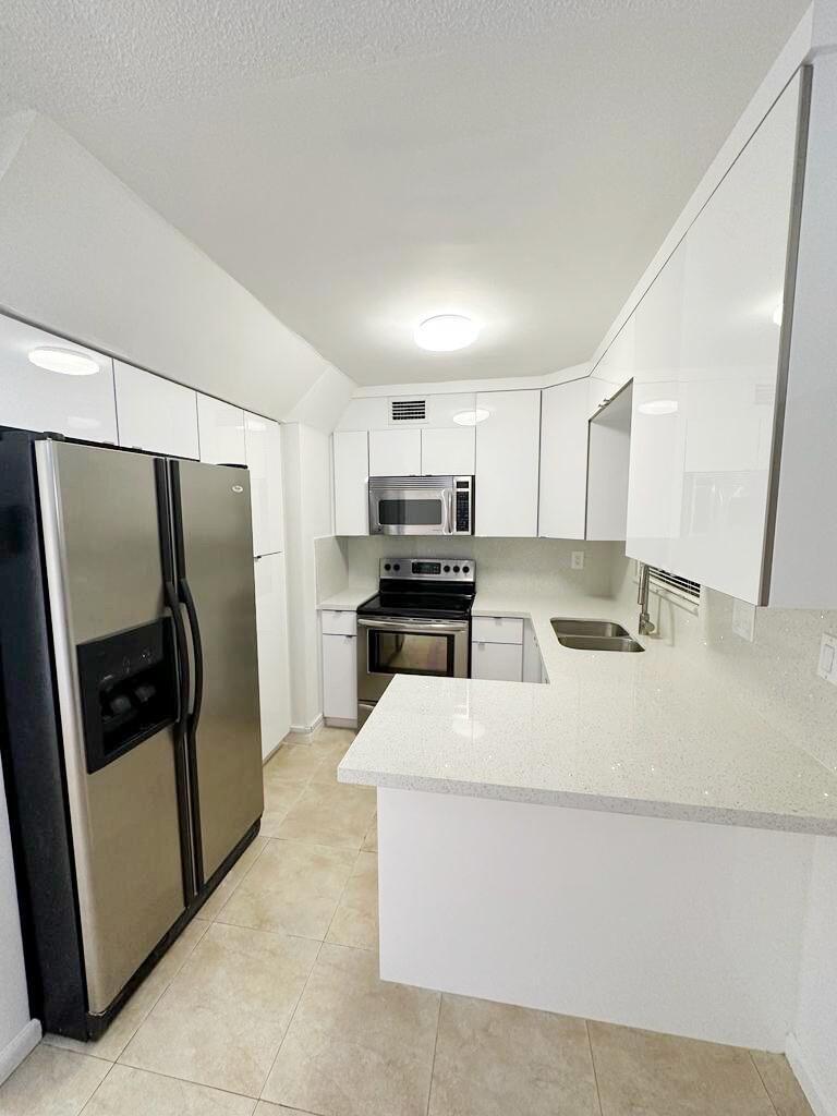 1701 W 42ND #43, Hialeah FL 33012
