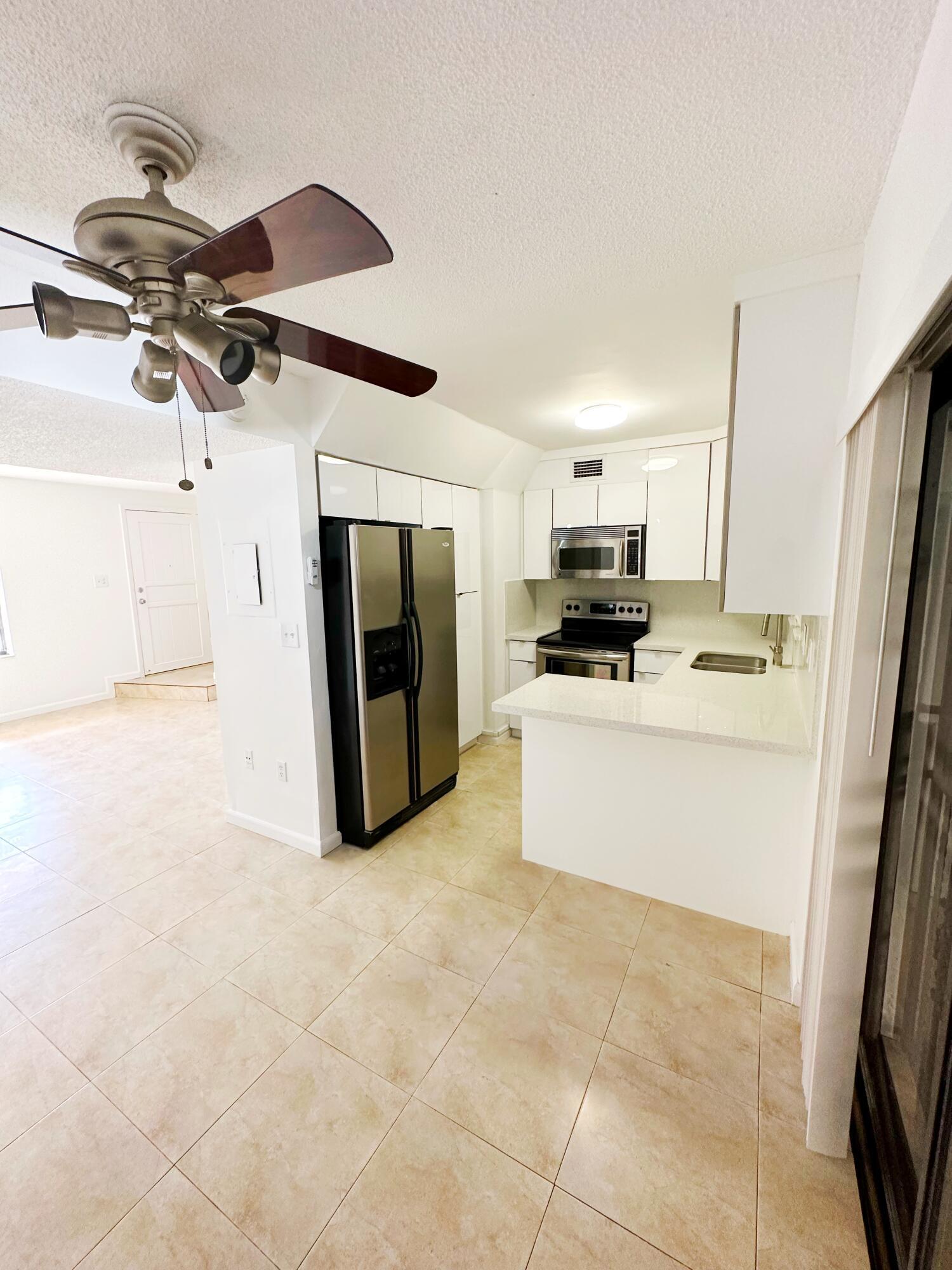 1701 W 42ND #43, Hialeah FL 33012