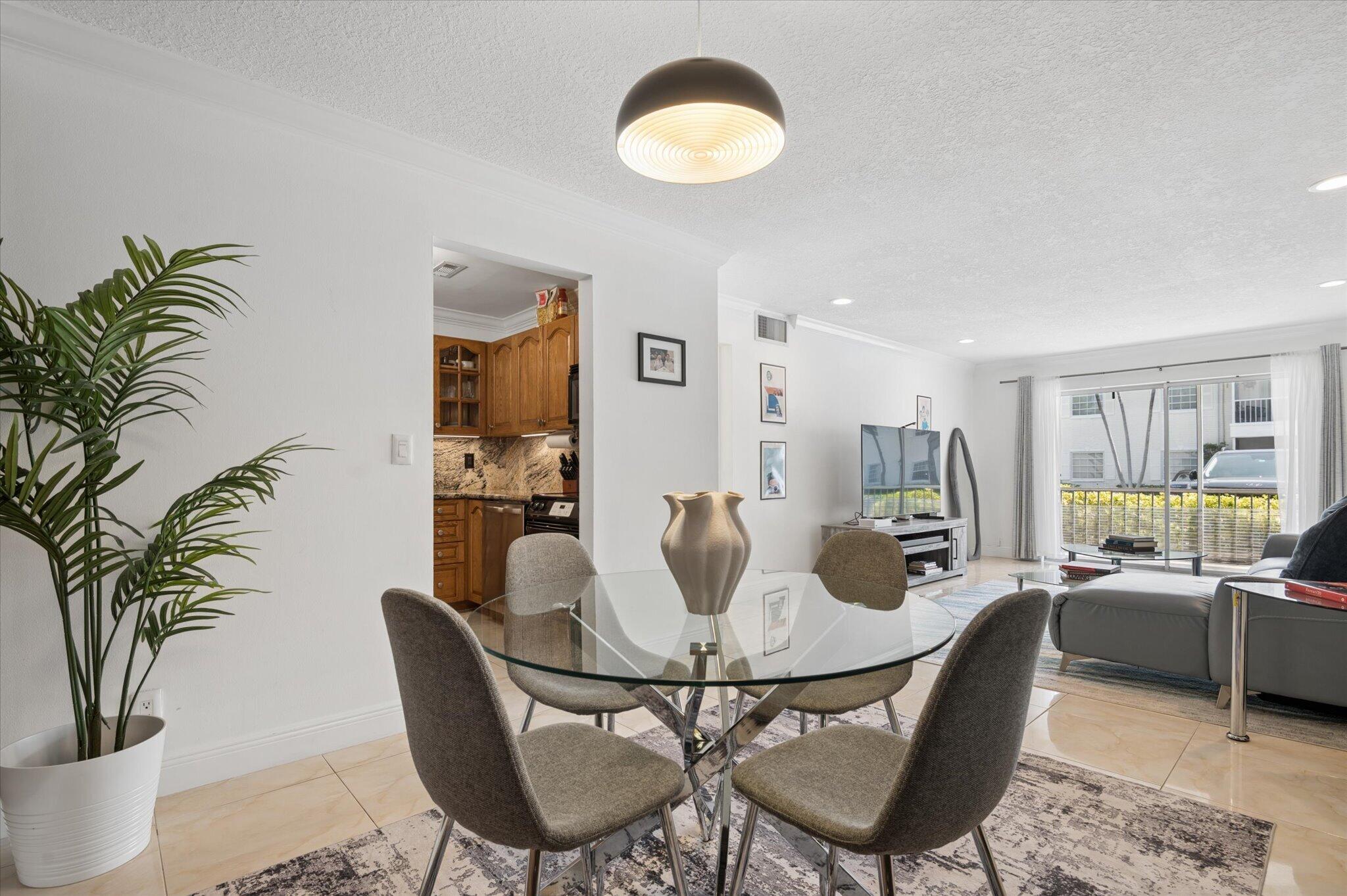 6287 BAY CLUB #2, Fort Lauderdale FL 33308