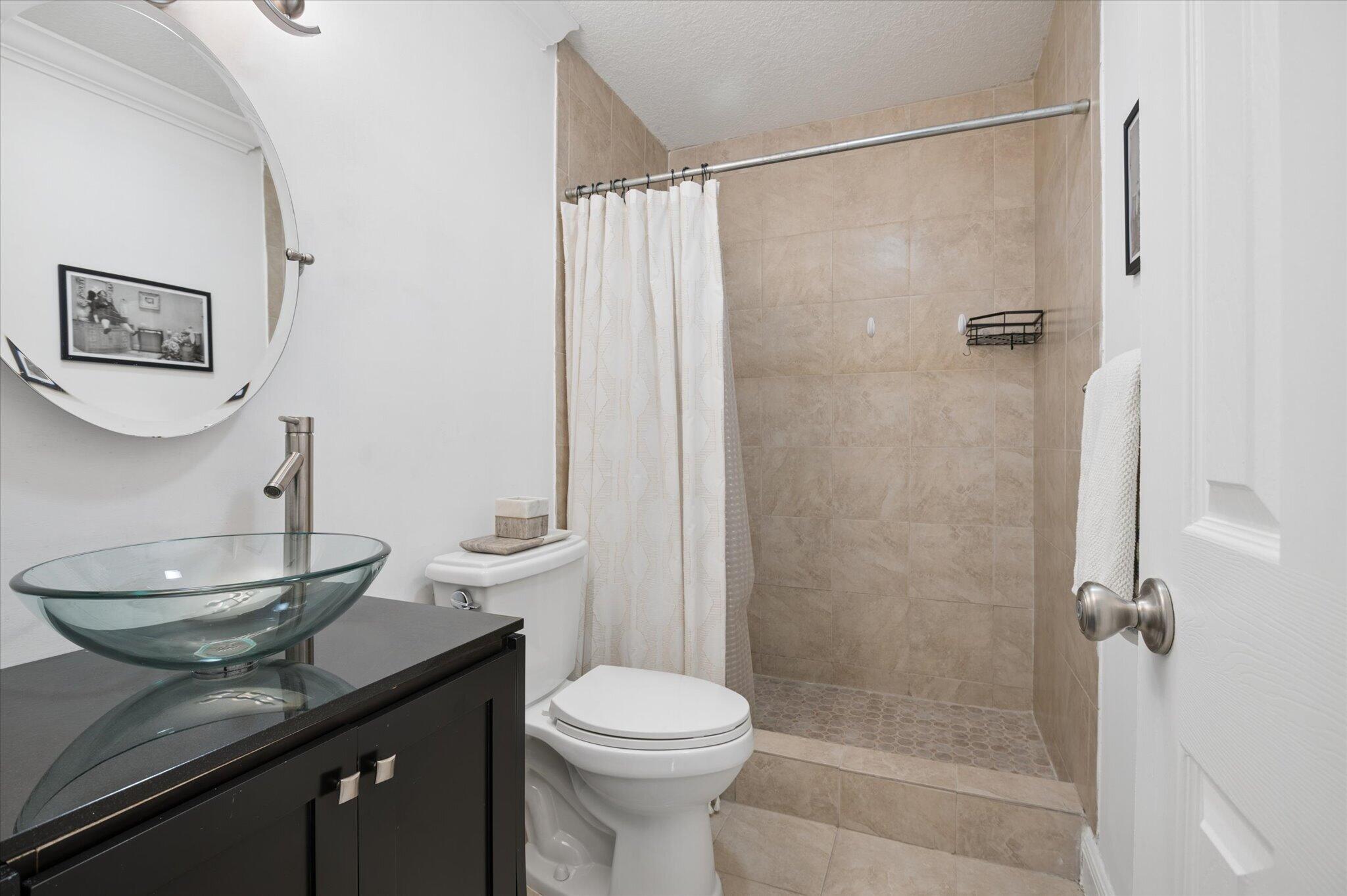 6287 BAY CLUB #2, Fort Lauderdale FL 33308