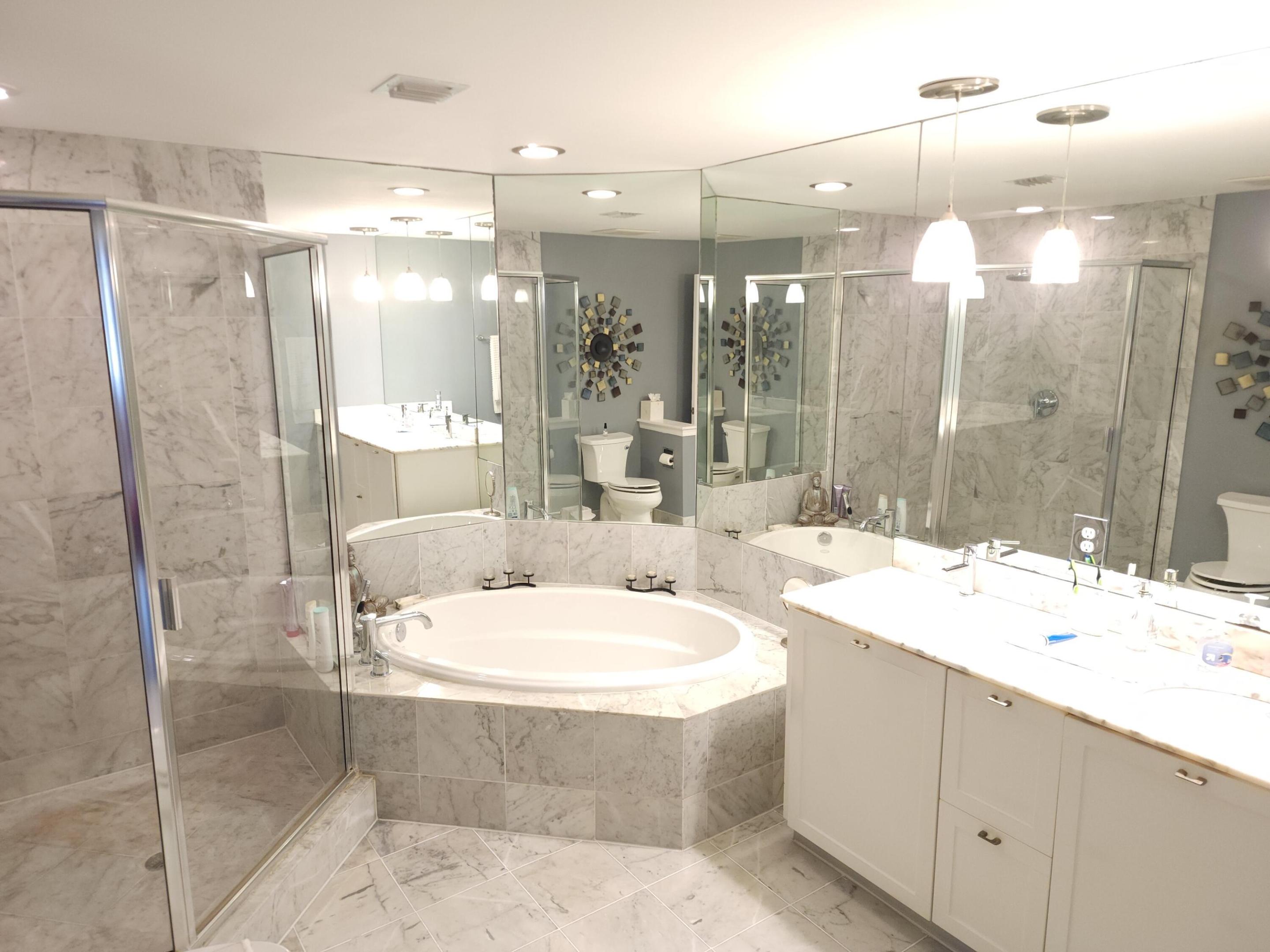 225 NE 1st #303, Delray Beach FL 33444