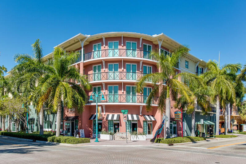 225 NE 1st #303, Delray Beach FL 33444