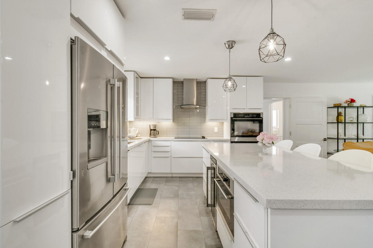 1182 Beach, Singer Island FL 33404
