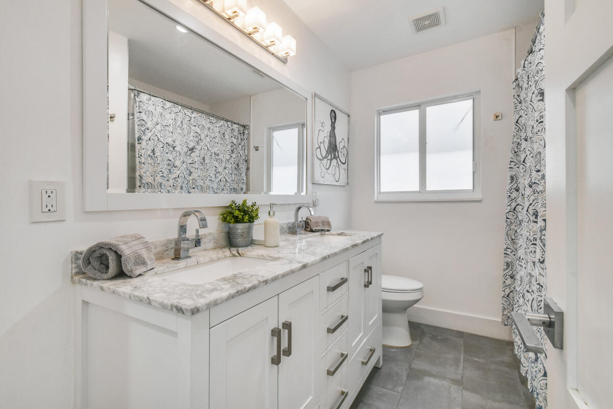 1182 Beach, Singer Island FL 33404