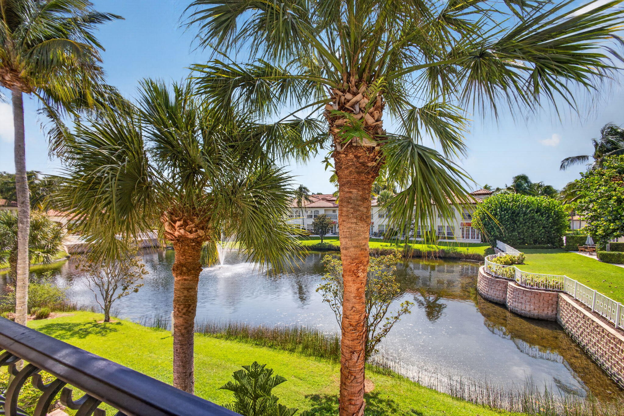 40 Marina Gardens, Palm Beach Gardens FL 33410