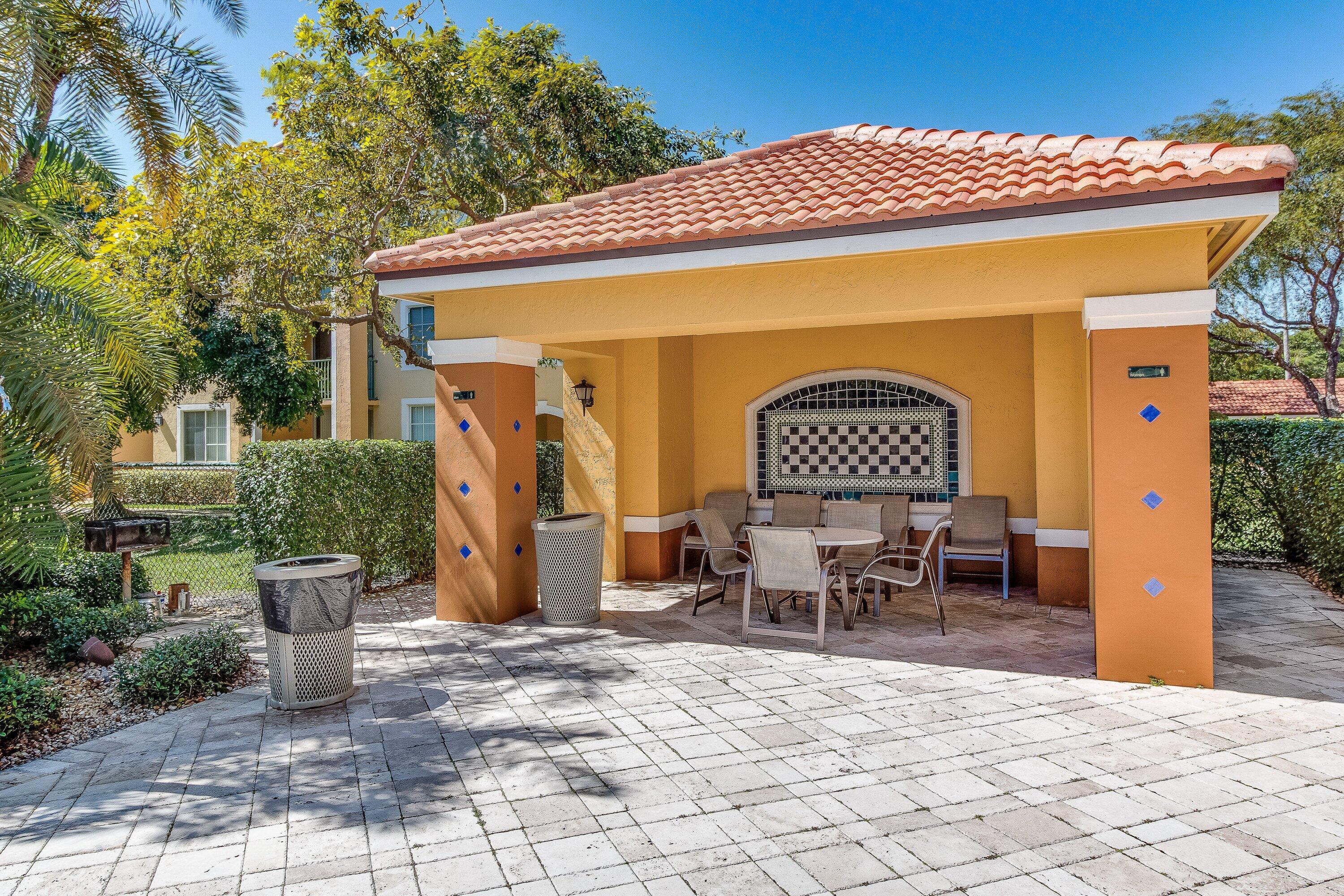 167 Yacht Club #205, Hypoluxo FL 33462