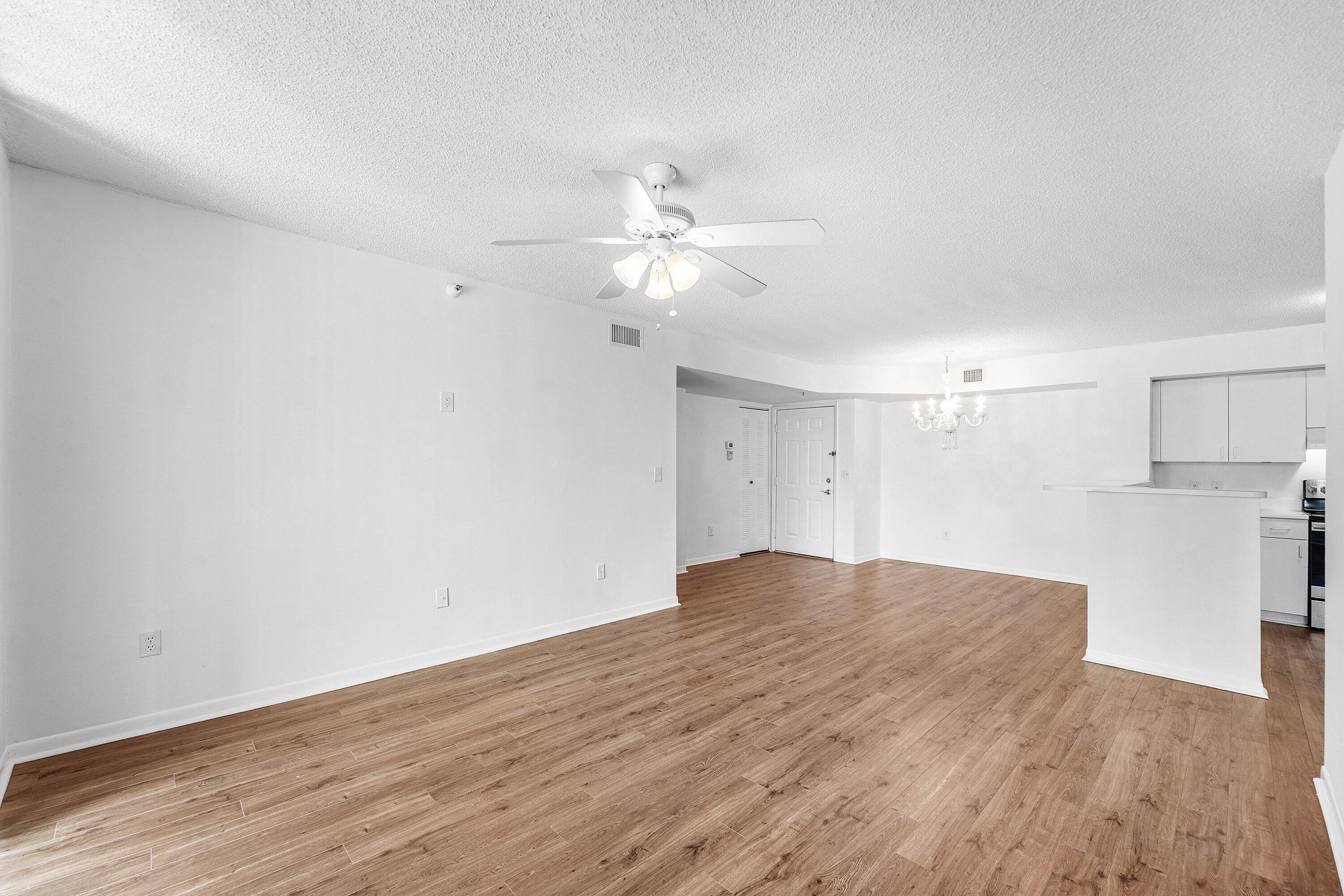 167 Yacht Club #205, Hypoluxo FL 33462
