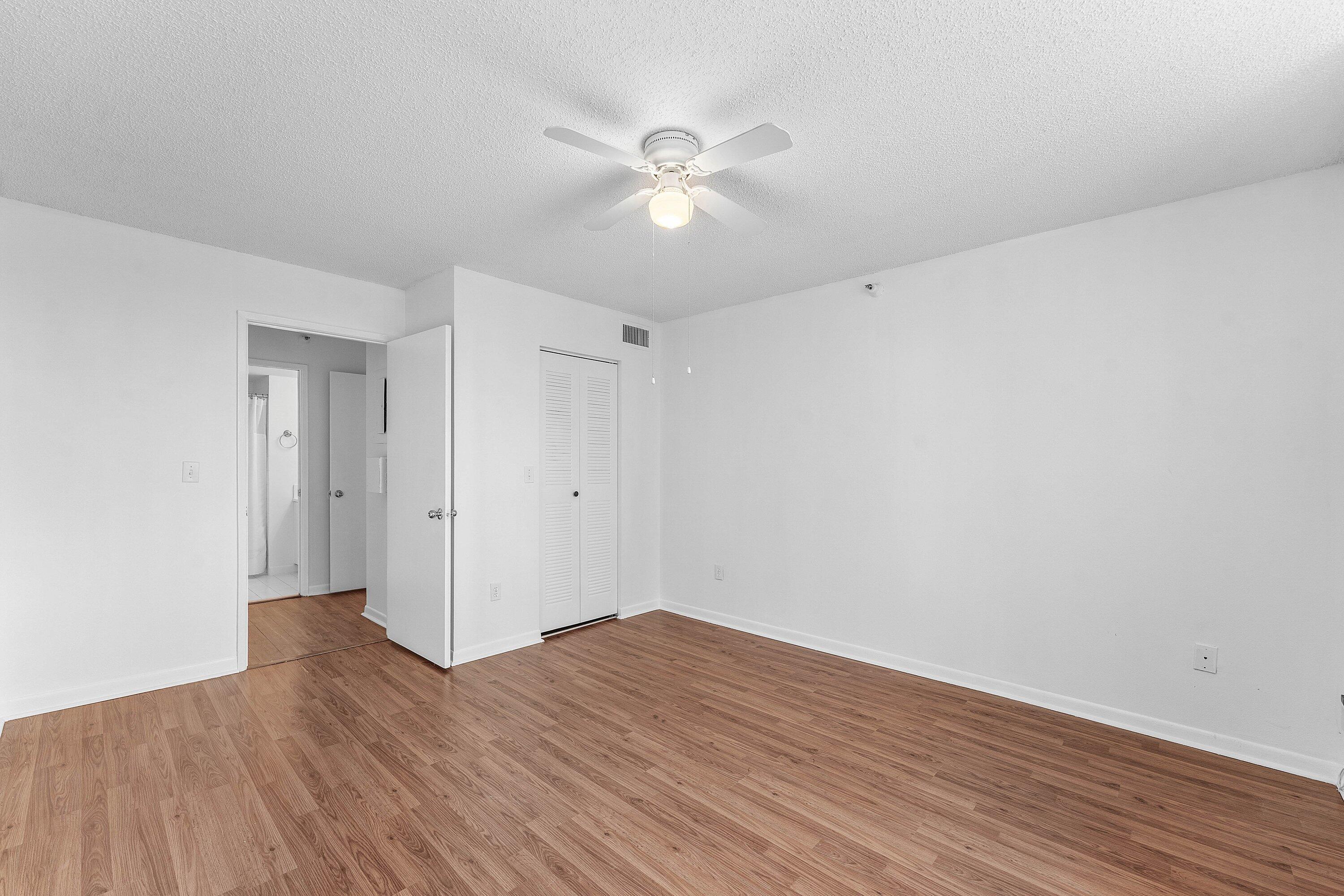 167 Yacht Club #205, Hypoluxo FL 33462