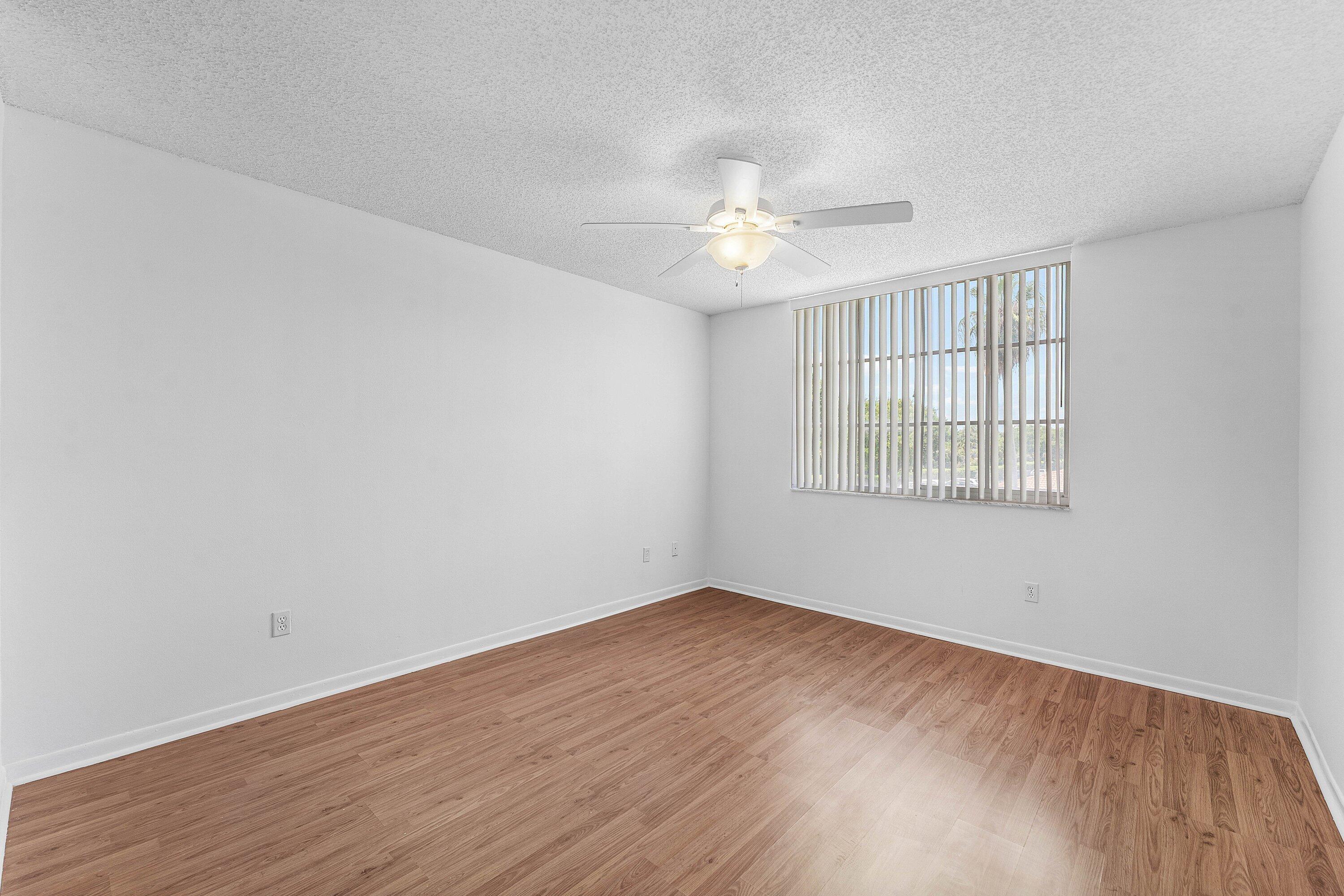 167 Yacht Club #205, Hypoluxo FL 33462