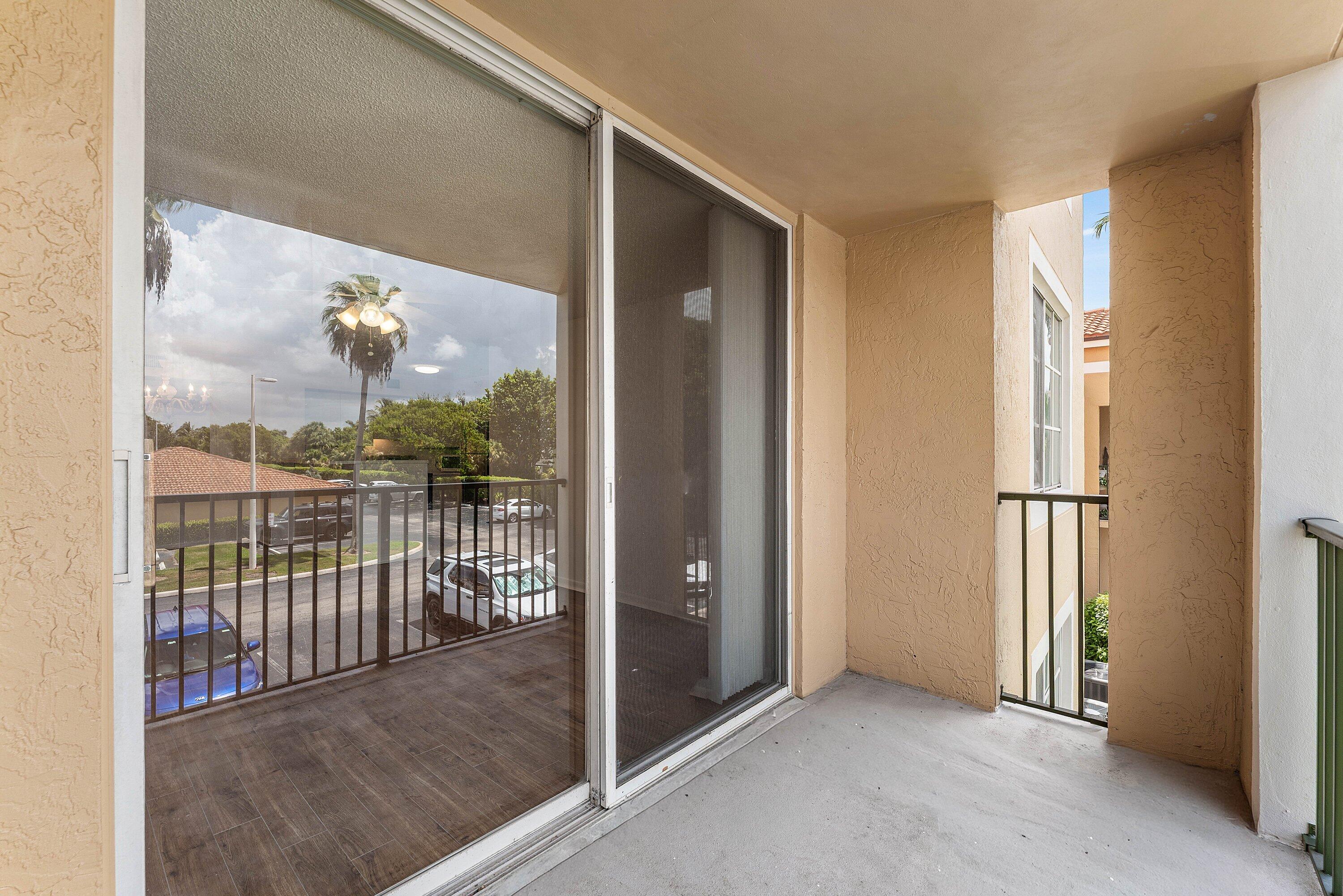 167 Yacht Club #205, Hypoluxo FL 33462