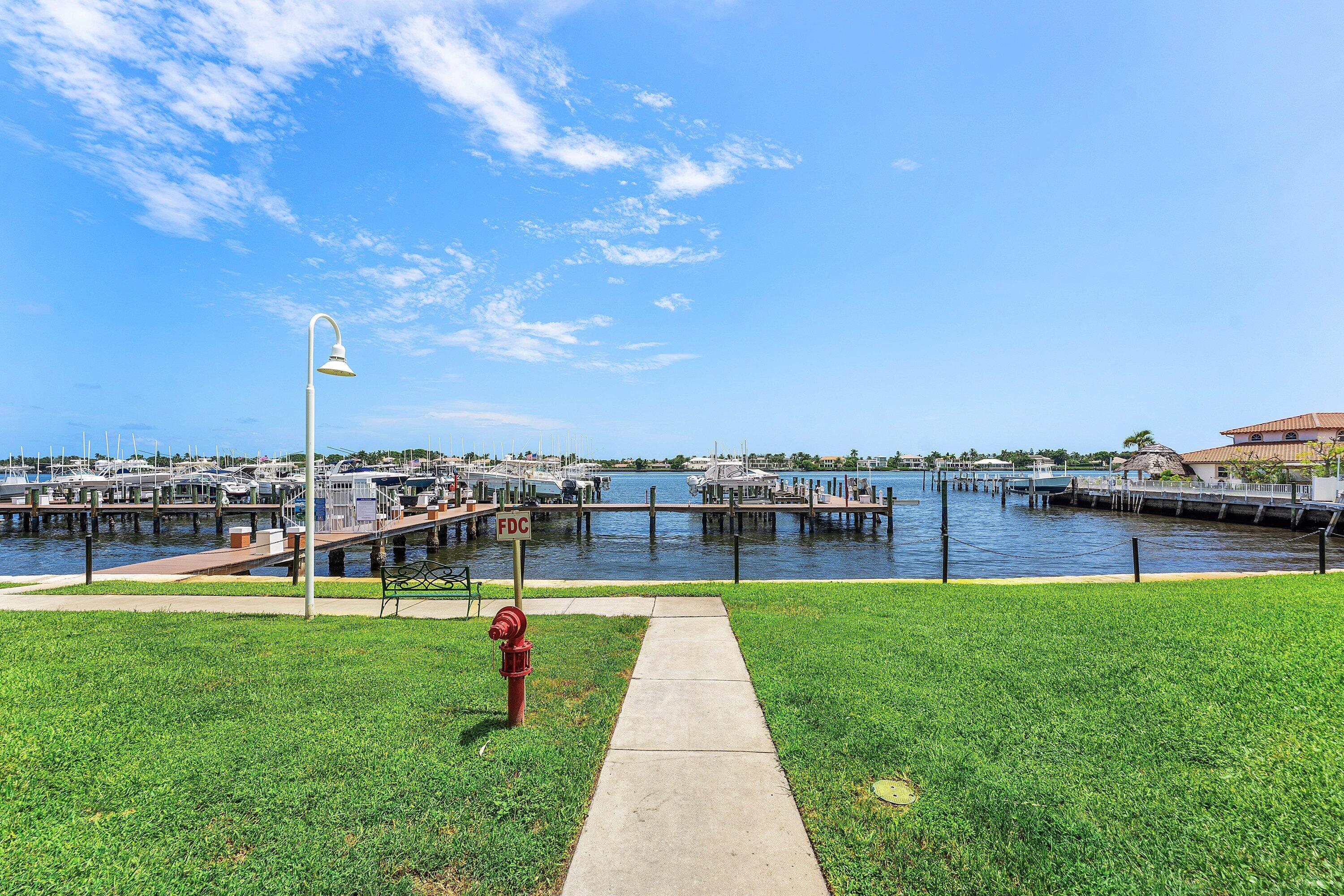 167 Yacht Club #205, Hypoluxo FL 33462