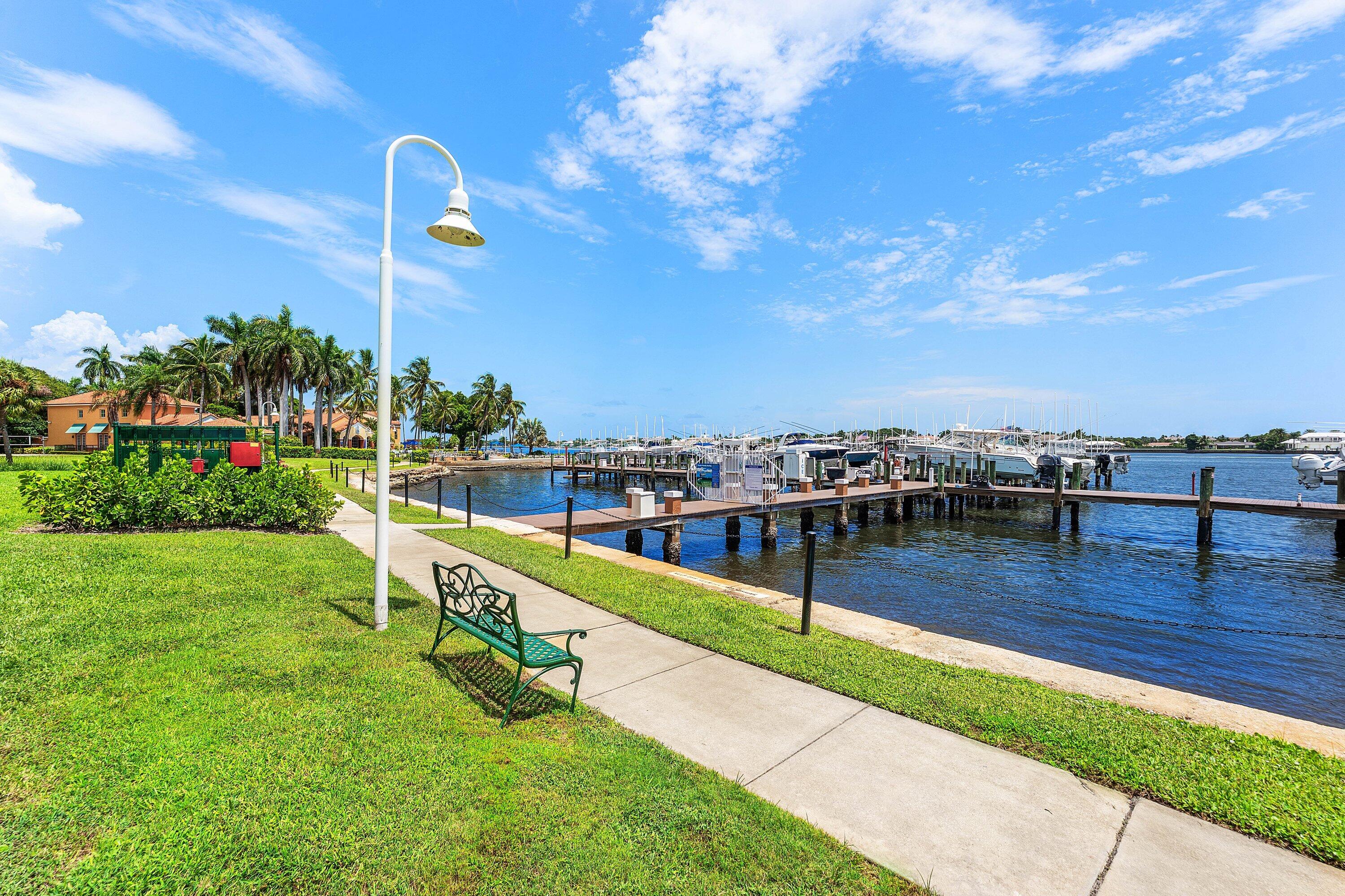 167 Yacht Club #205, Hypoluxo FL 33462