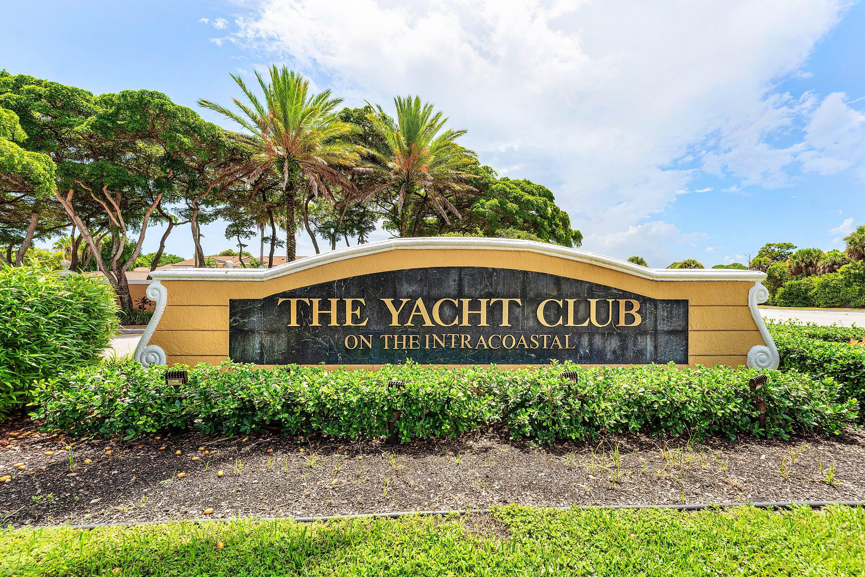 167 Yacht Club #205, Hypoluxo FL 33462
