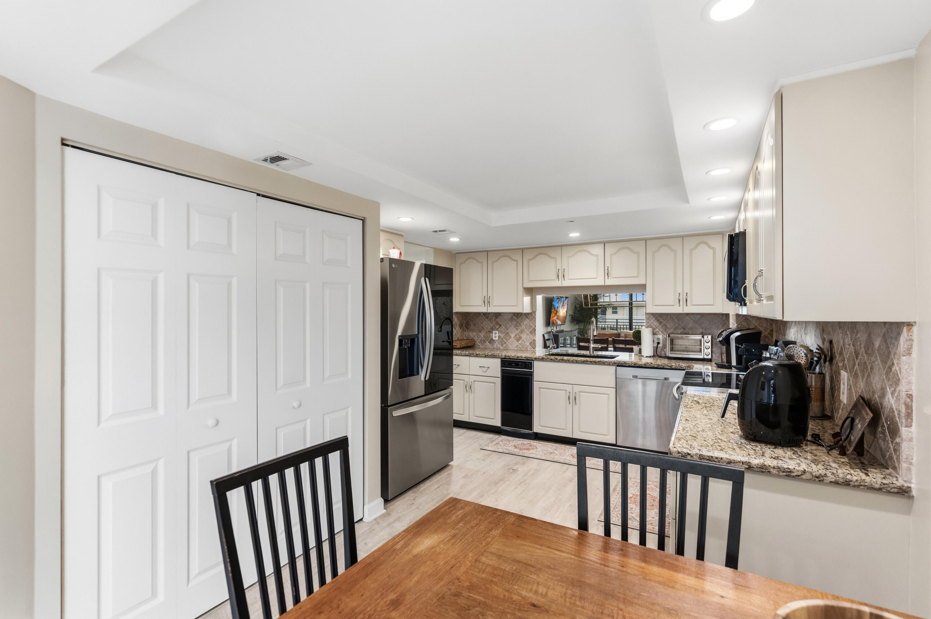1167 HILLSBORO MILE #509, Hillsboro Beach FL 33062