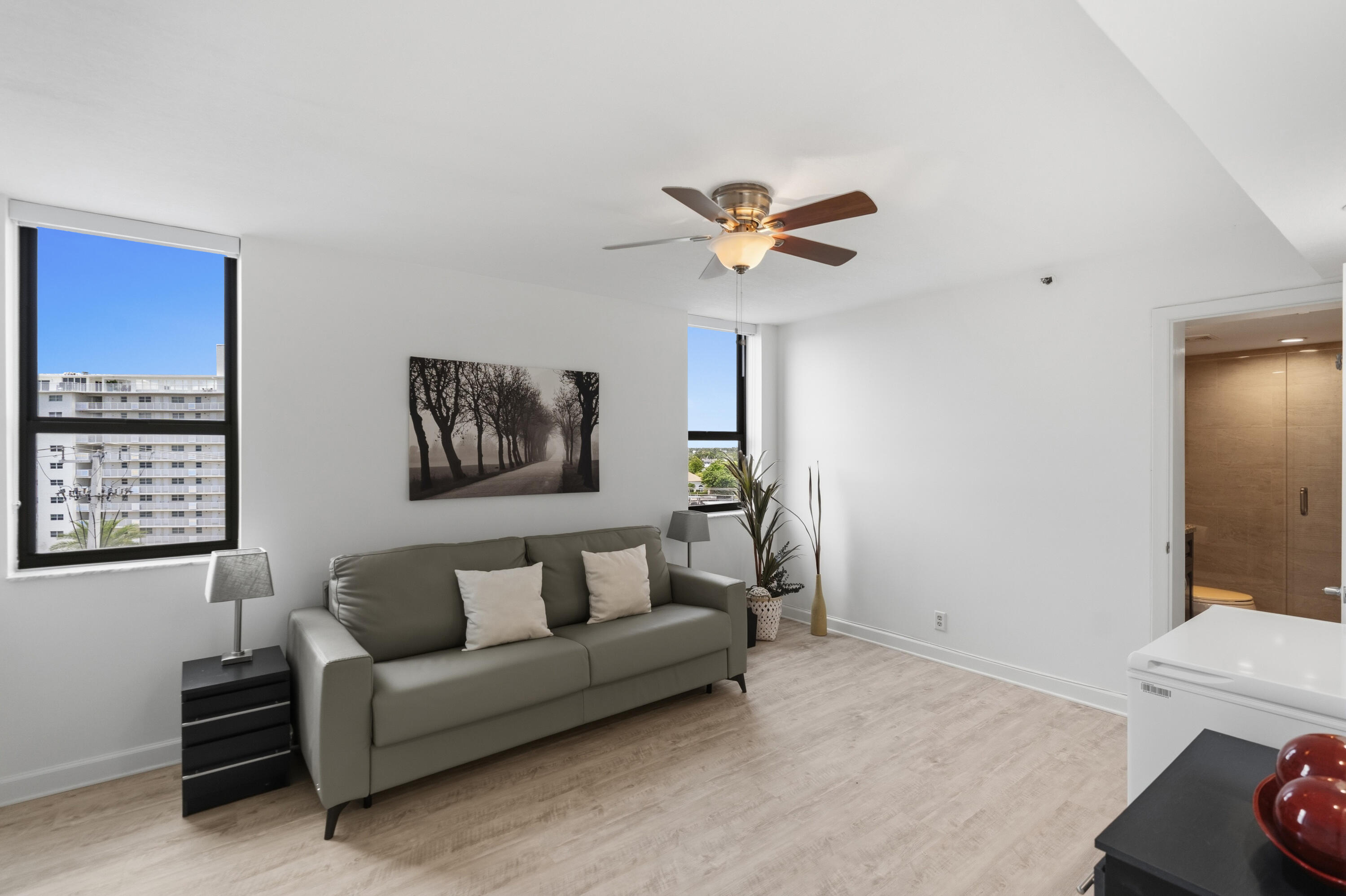 1167 HILLSBORO MILE #509, Hillsboro Beach FL 33062