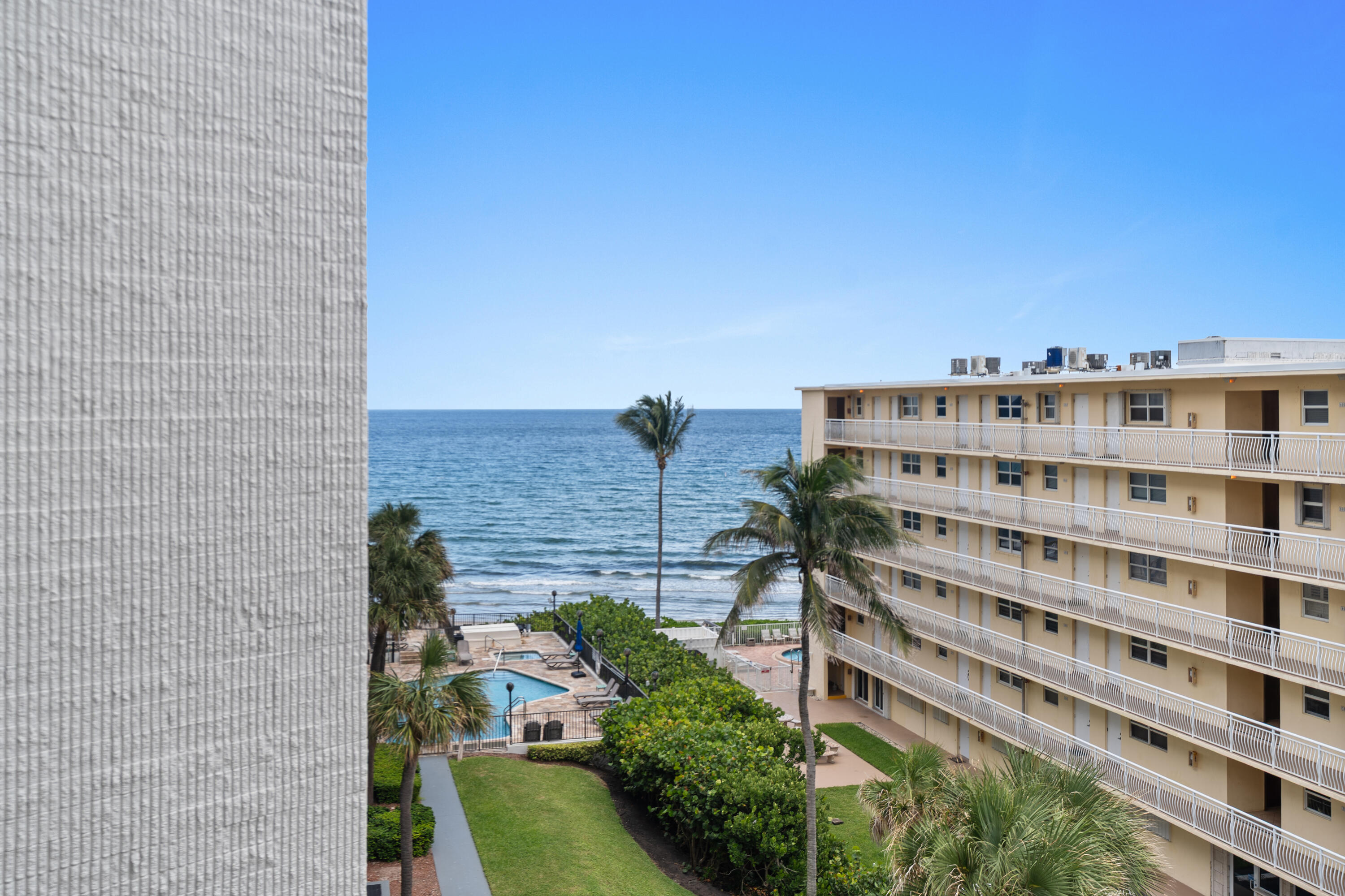 1167 HILLSBORO MILE #509, Hillsboro Beach FL 33062