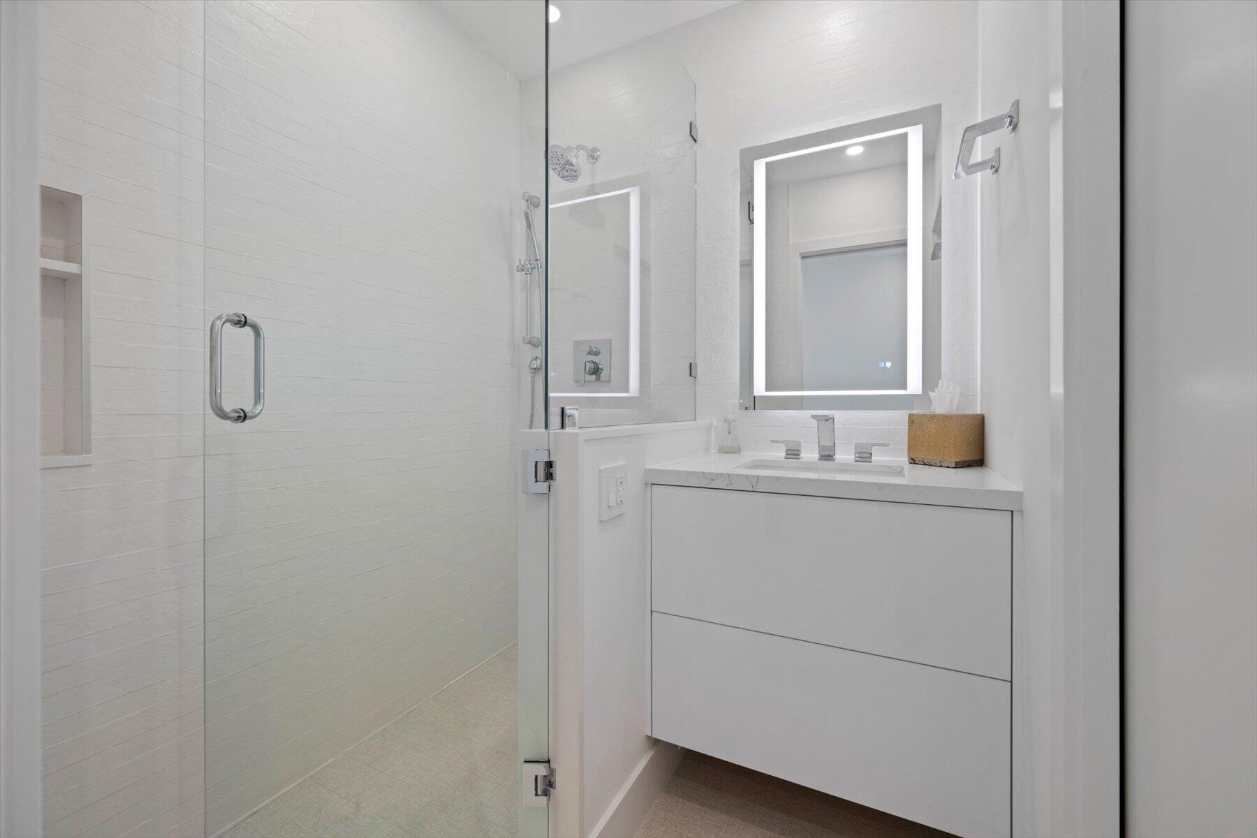 2100 S Ocean #408N, Palm Beach FL 33480