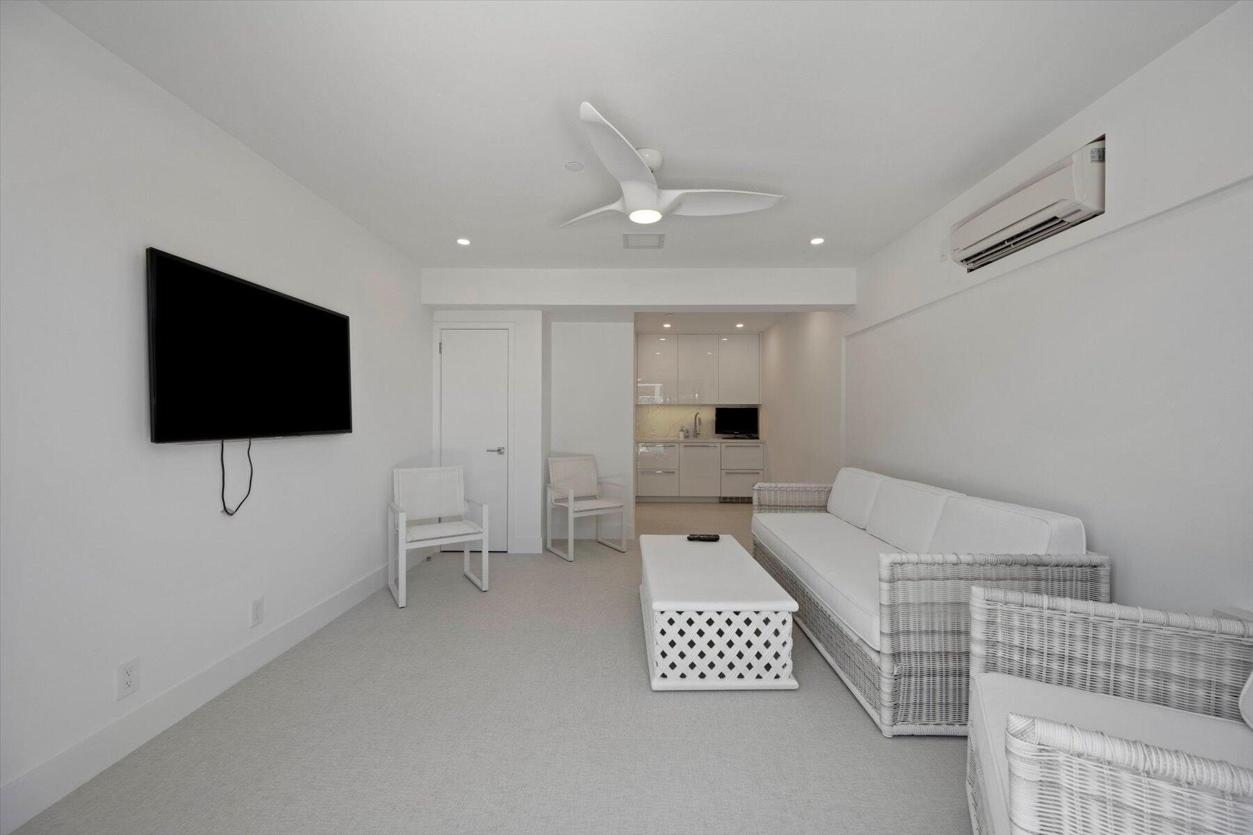 2100 S Ocean #408N, Palm Beach FL 33480